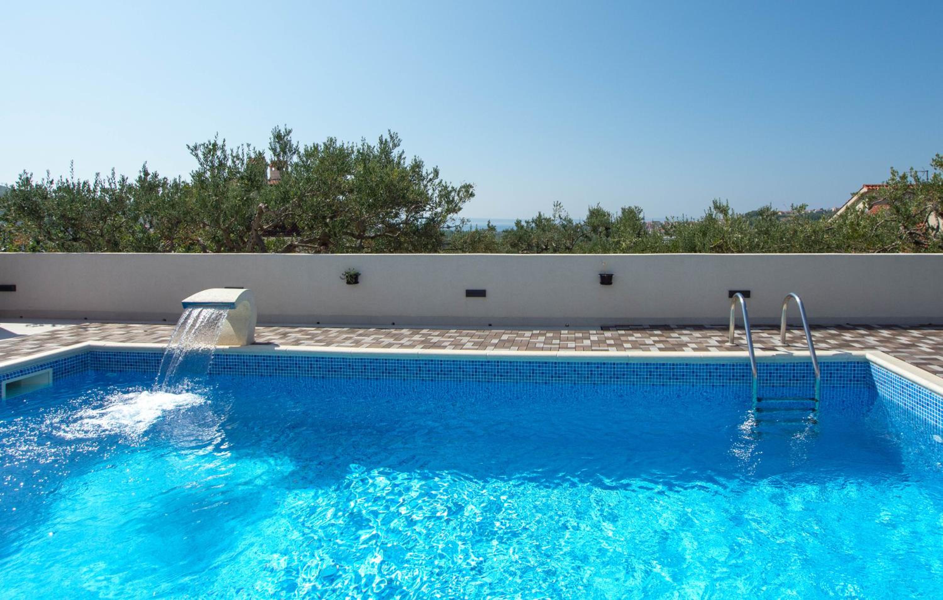 Villa Irresistible