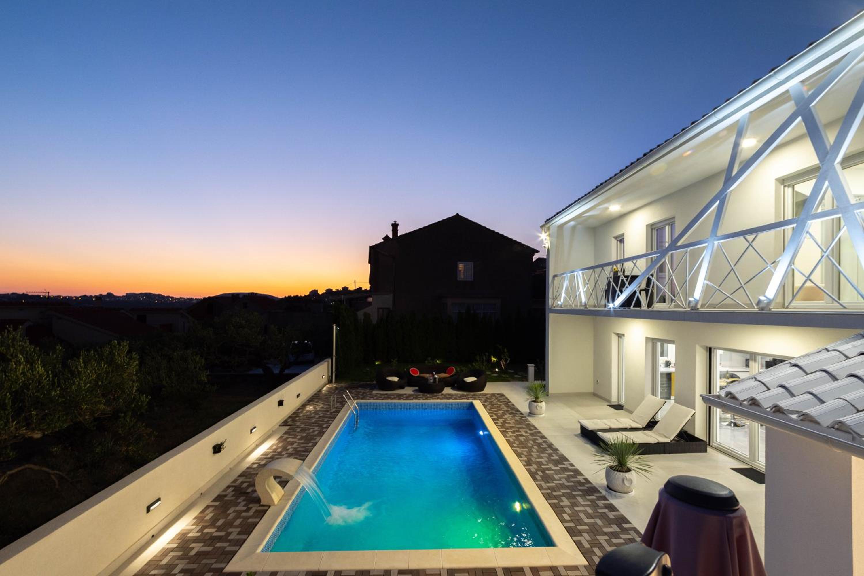 Villa Irresistible