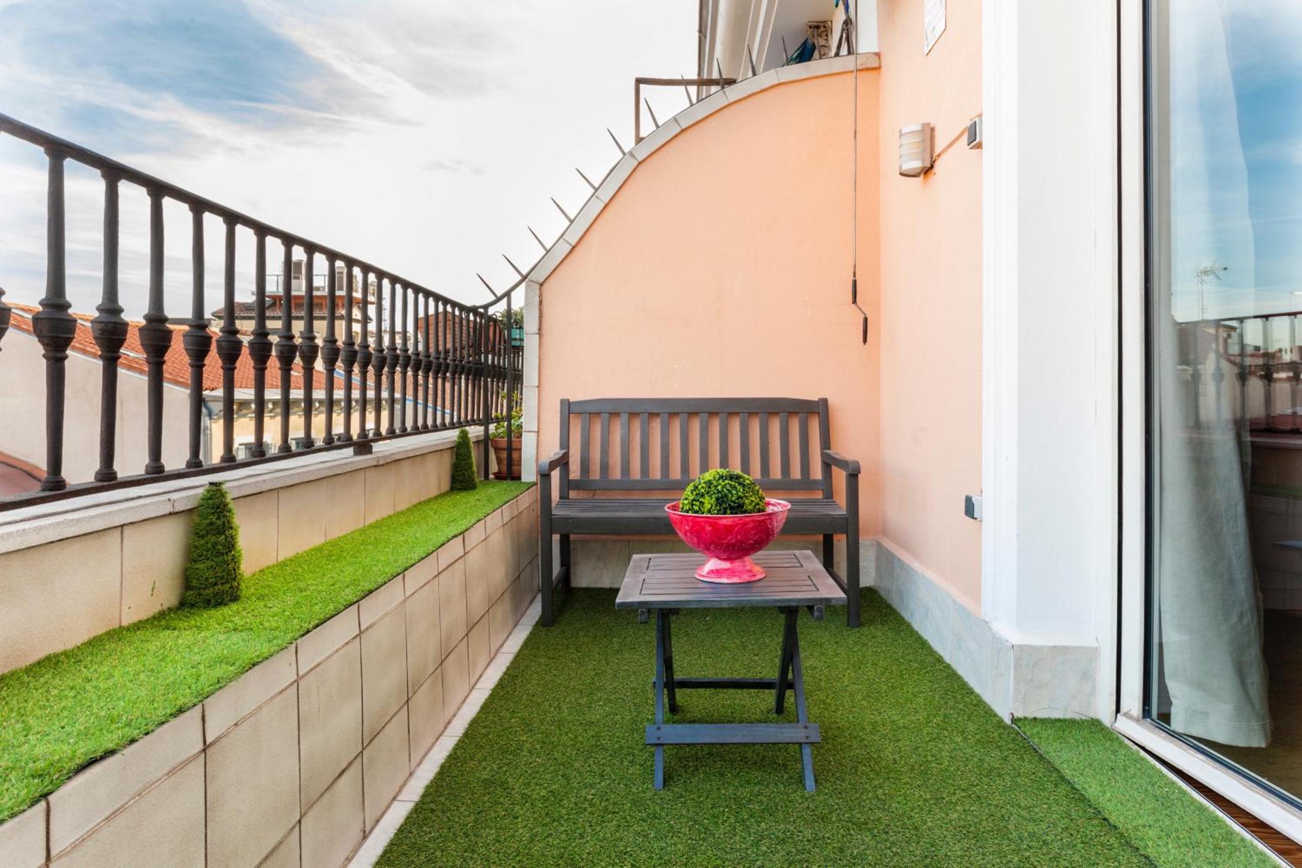 balance & terrace
