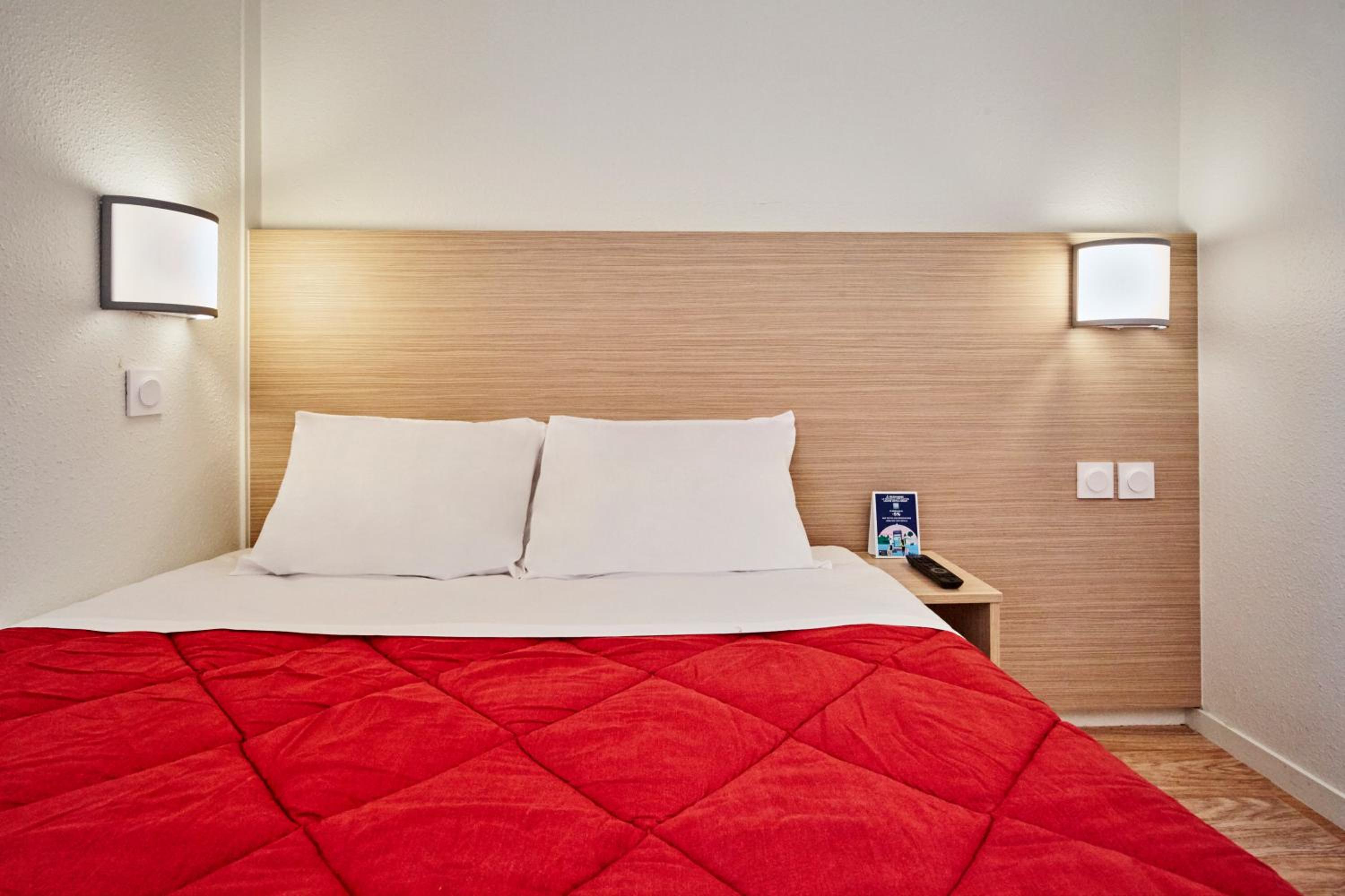 Cergy Vacations - Premiere Classe Cergy Saint Christophe - Property Image 6