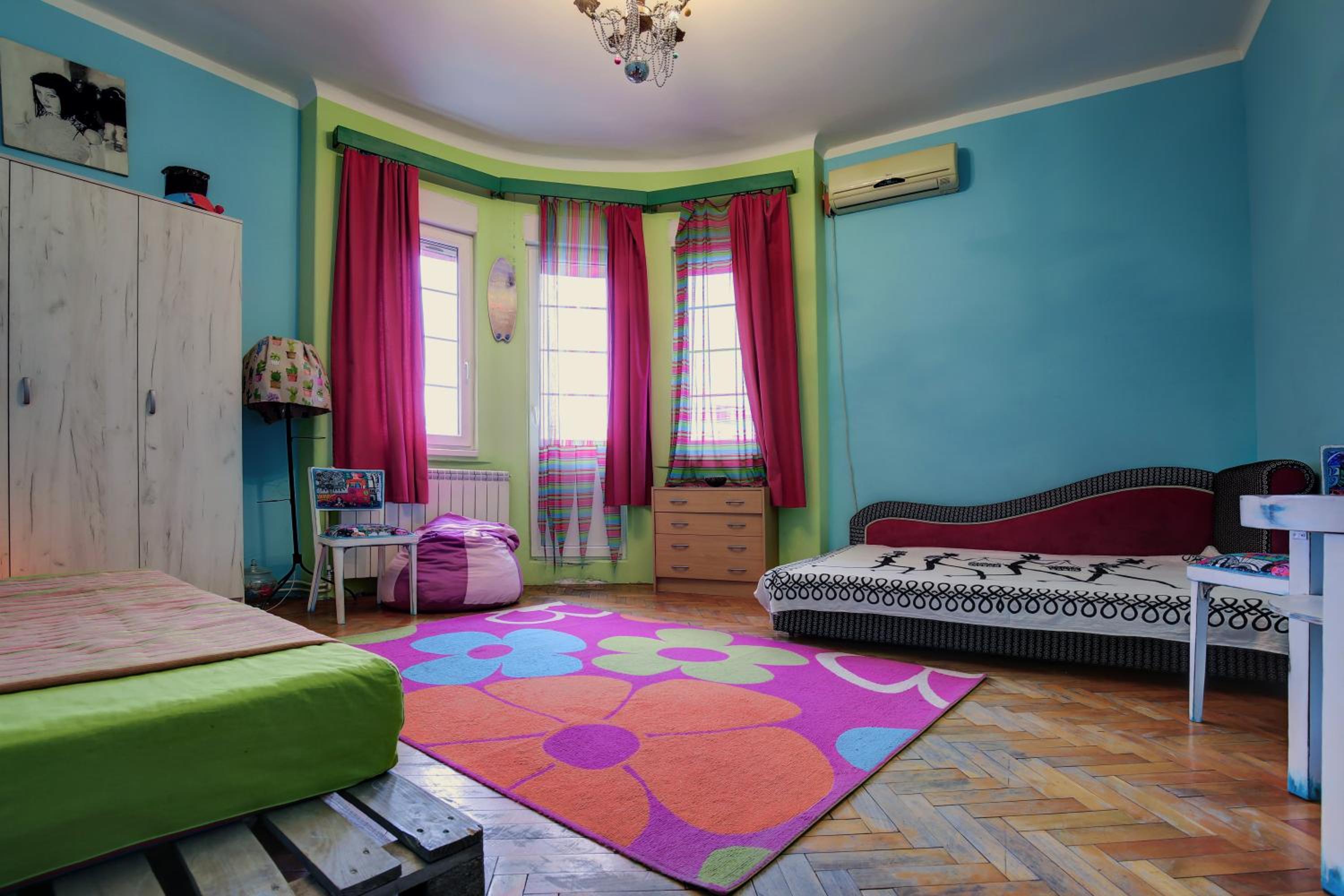 Apartment Dorcol view 2