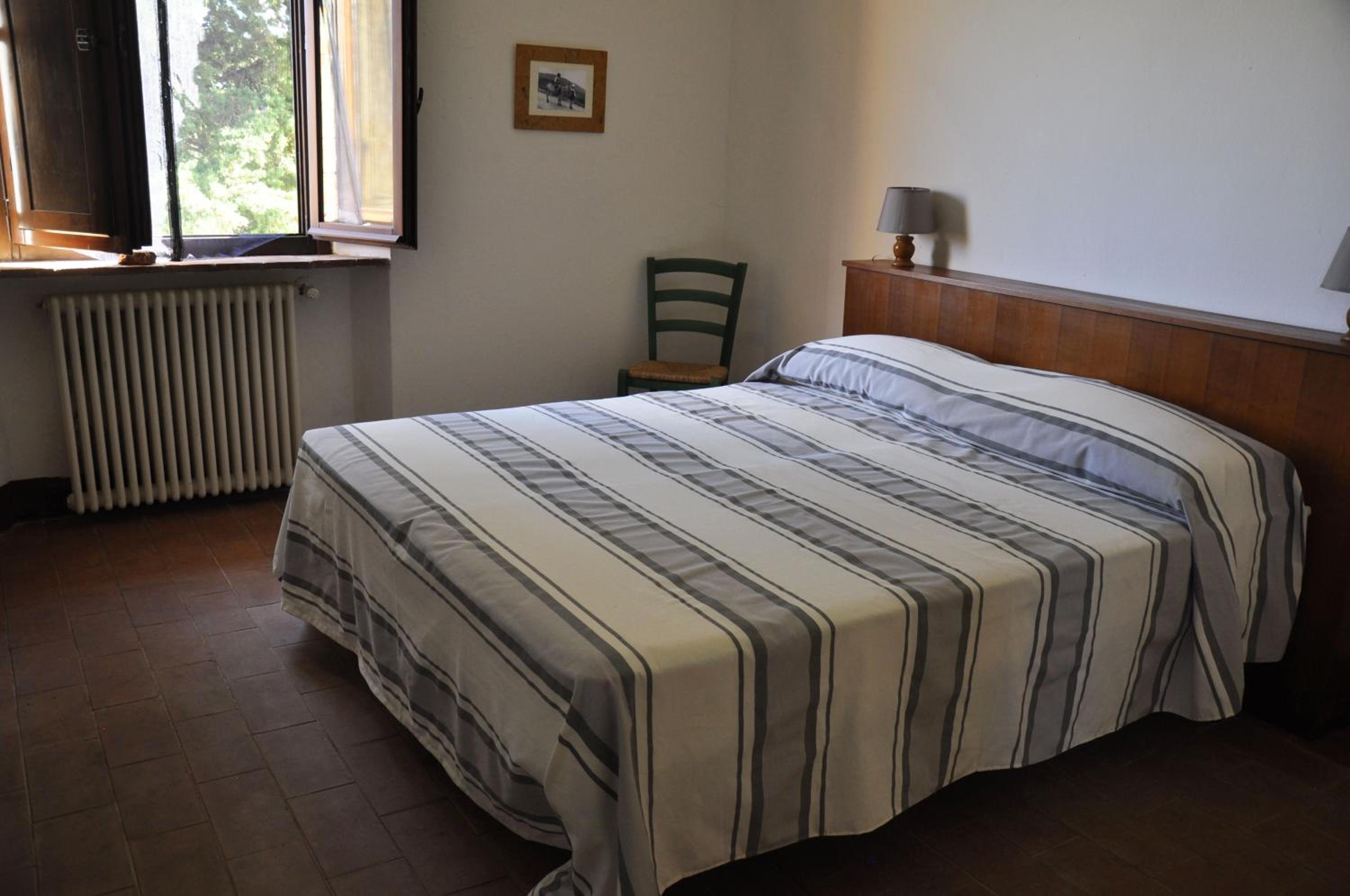 Photo 34