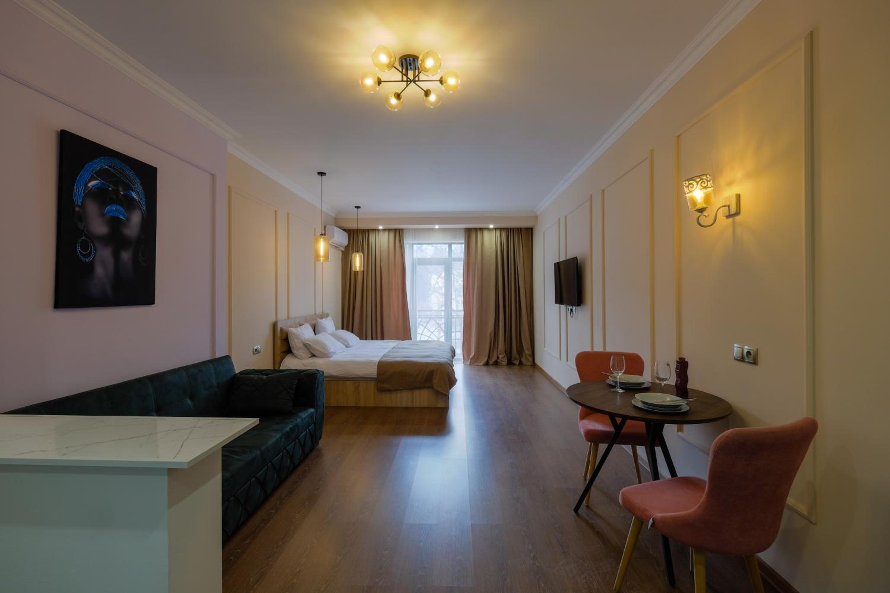 Iren river side apartments