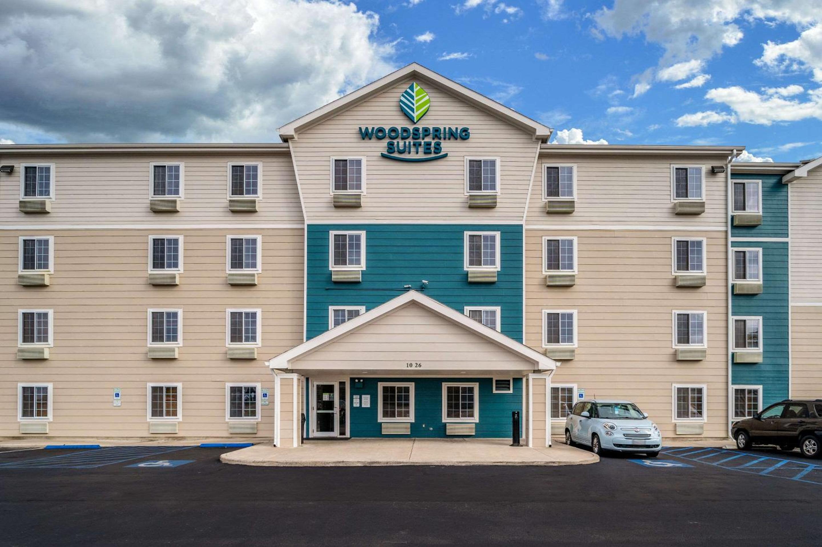 Hotel WoodSpring Suites Corpus Christi - Image 1