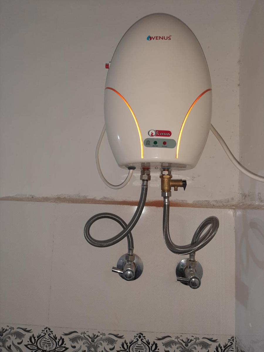 Photo 8