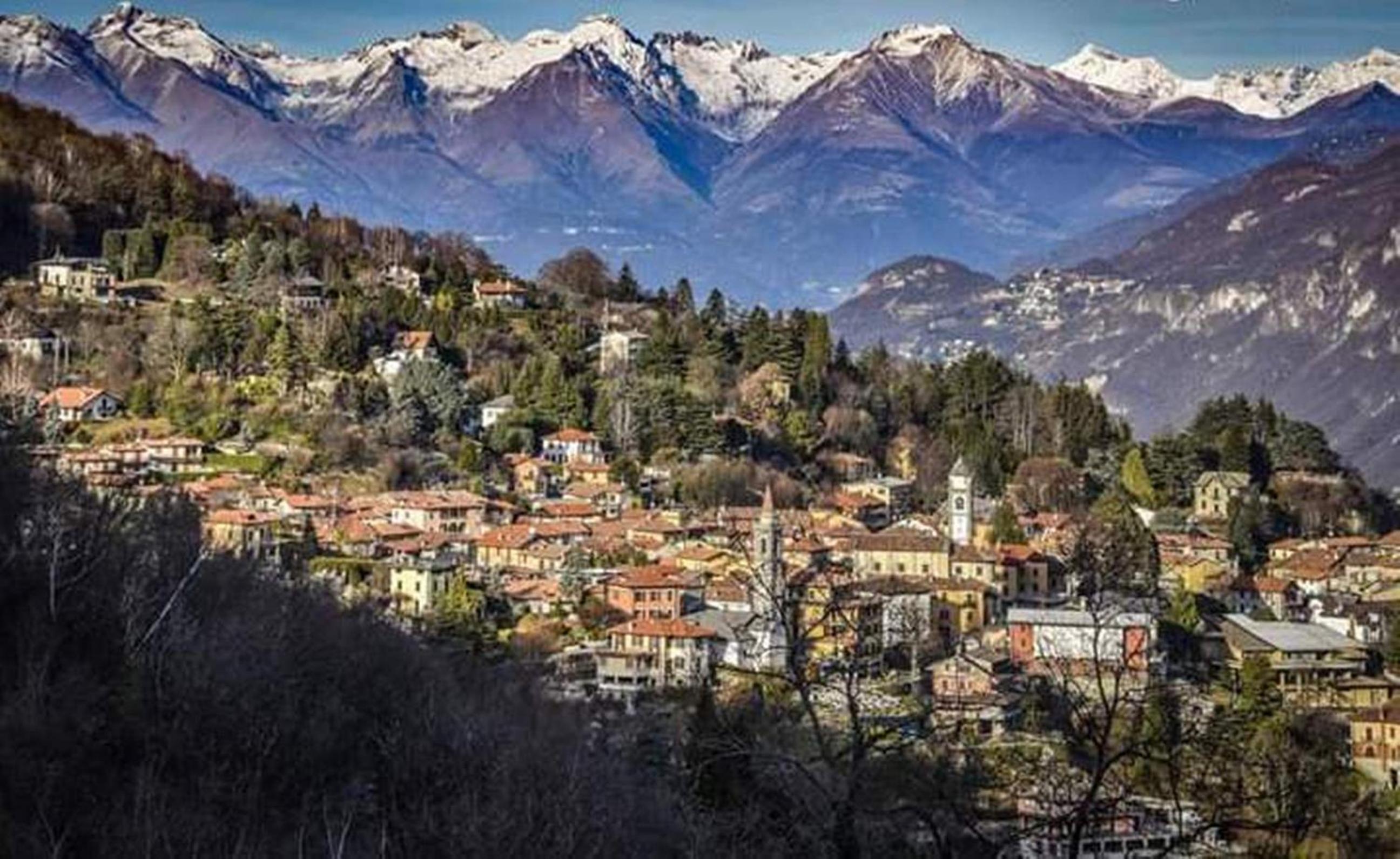 IL BALCONE SUL LAGO