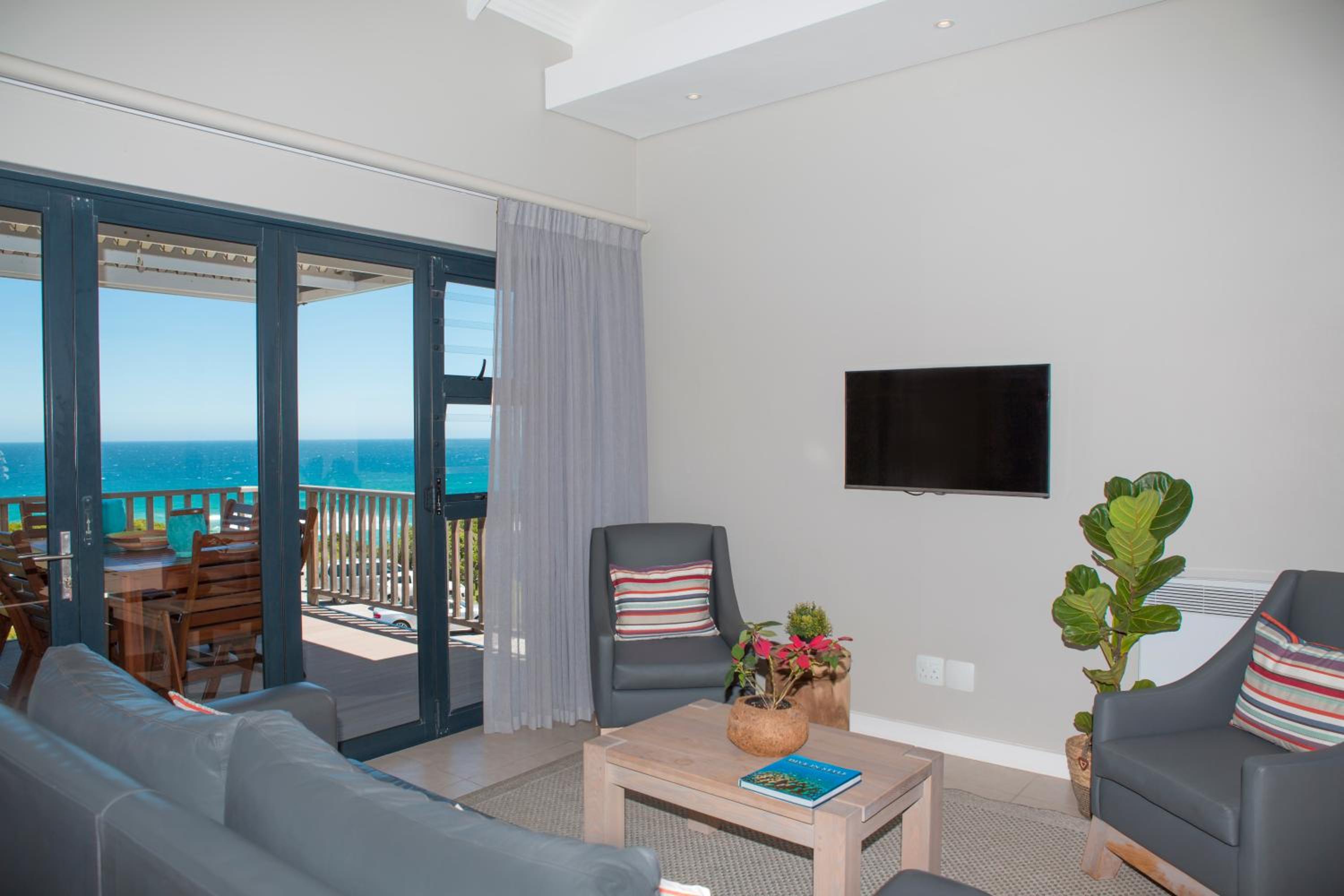 Brenton Haven Beachfront Resort