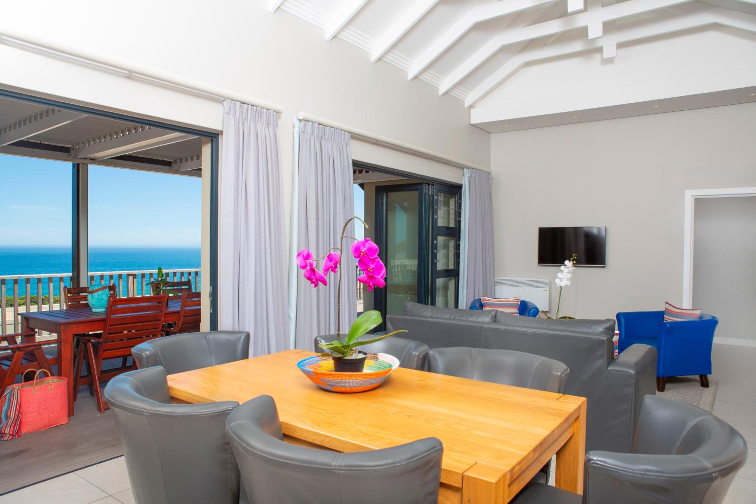 Brenton Haven Beachfront Resort