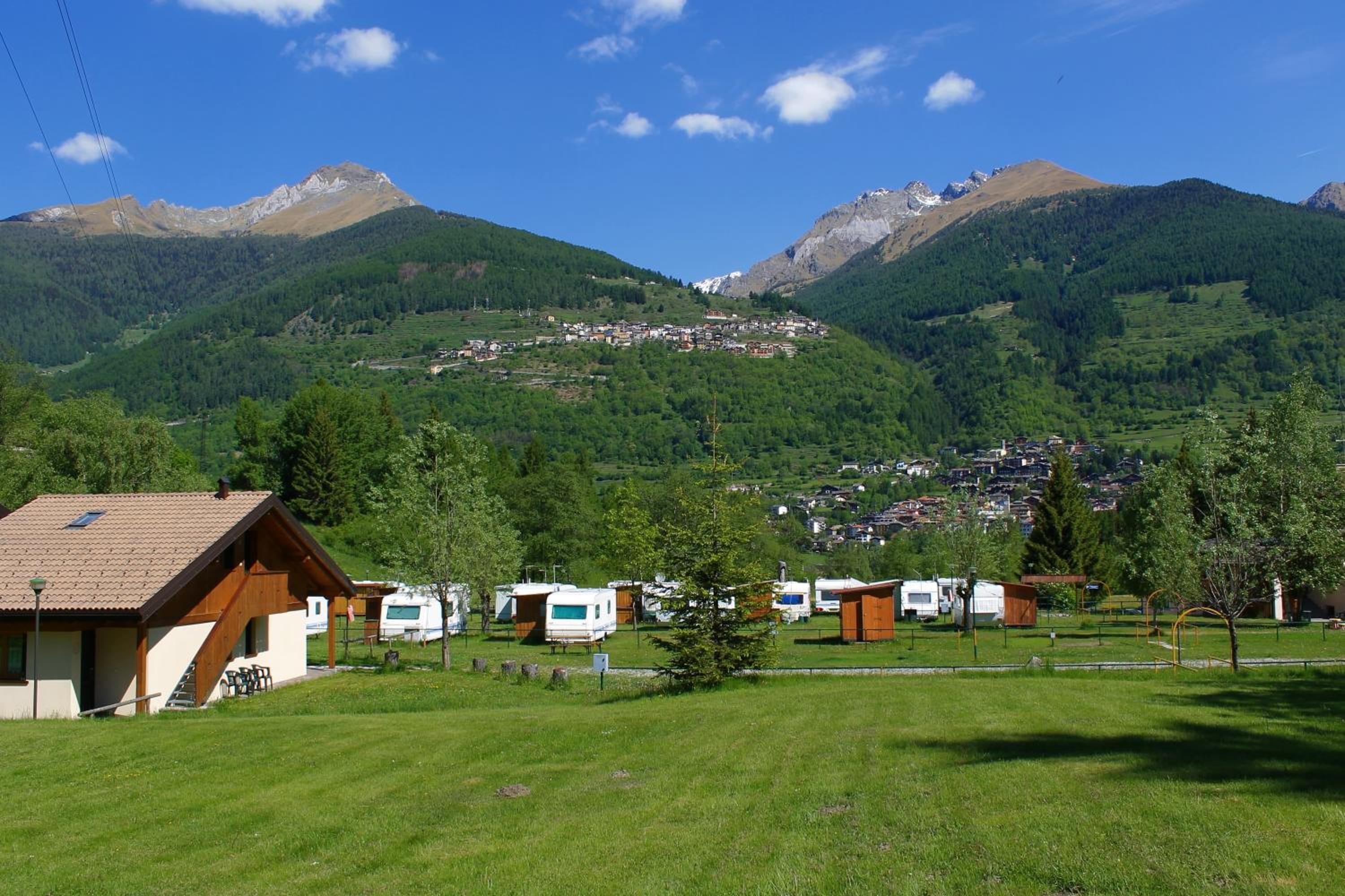 Chalet Presanella