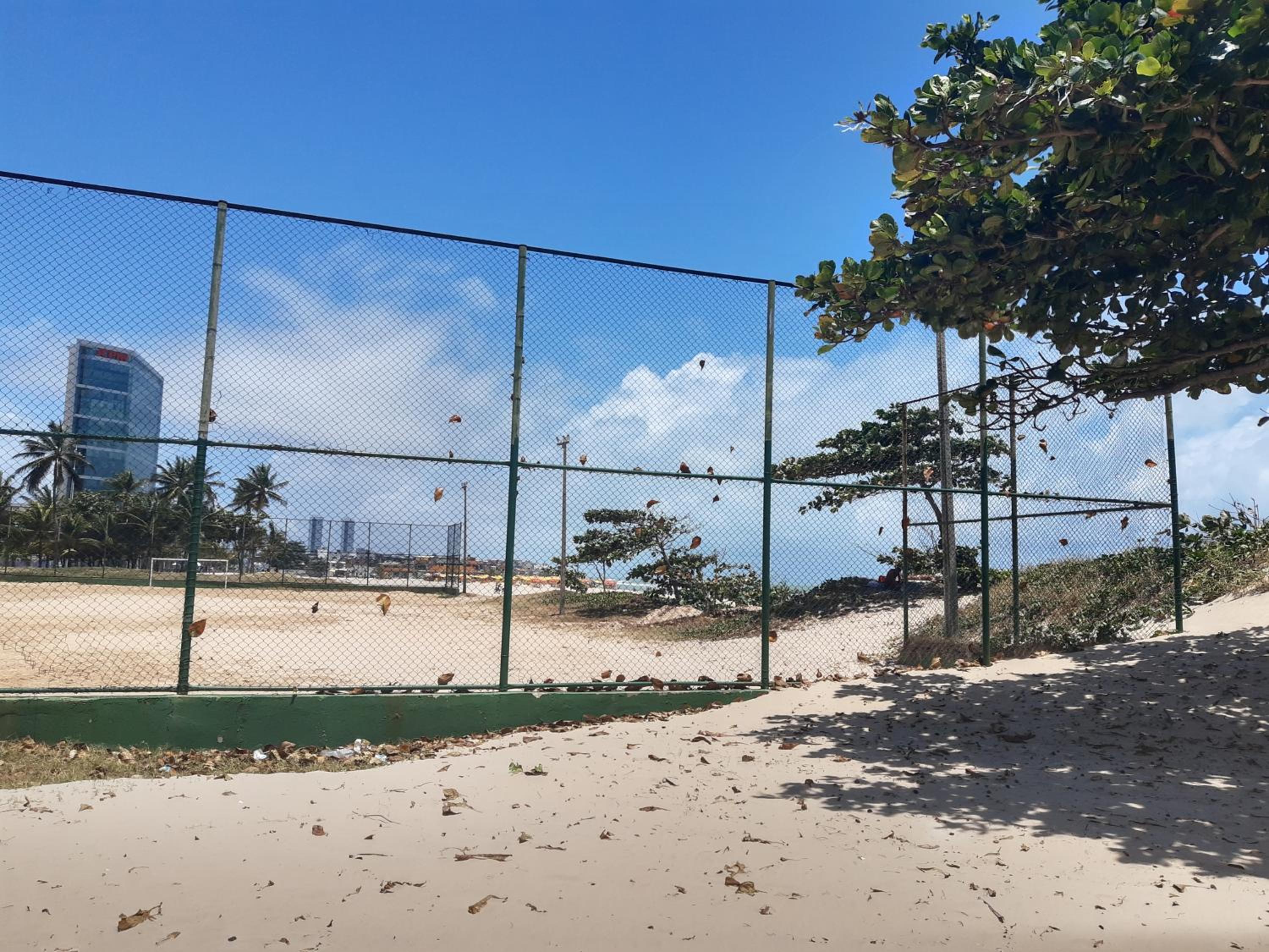 Lar Recife Olinda Praia 1, na Avenida Boa Viagem