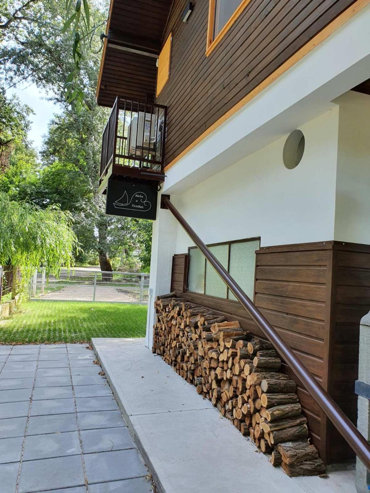 Bárka a Tiszához apartman view 2