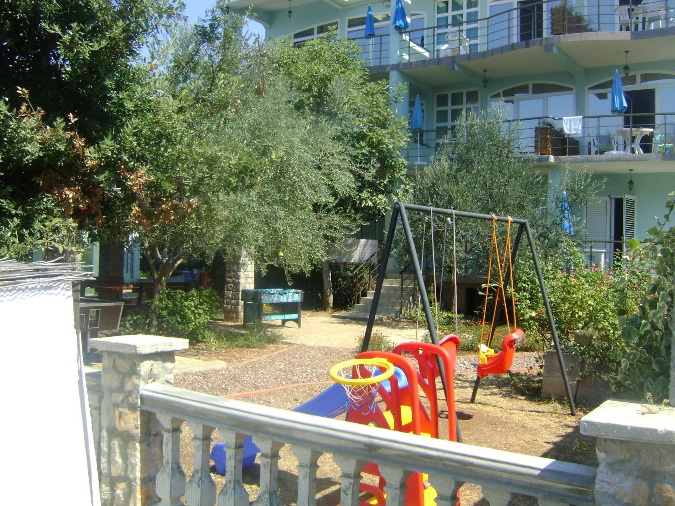 Photo 50