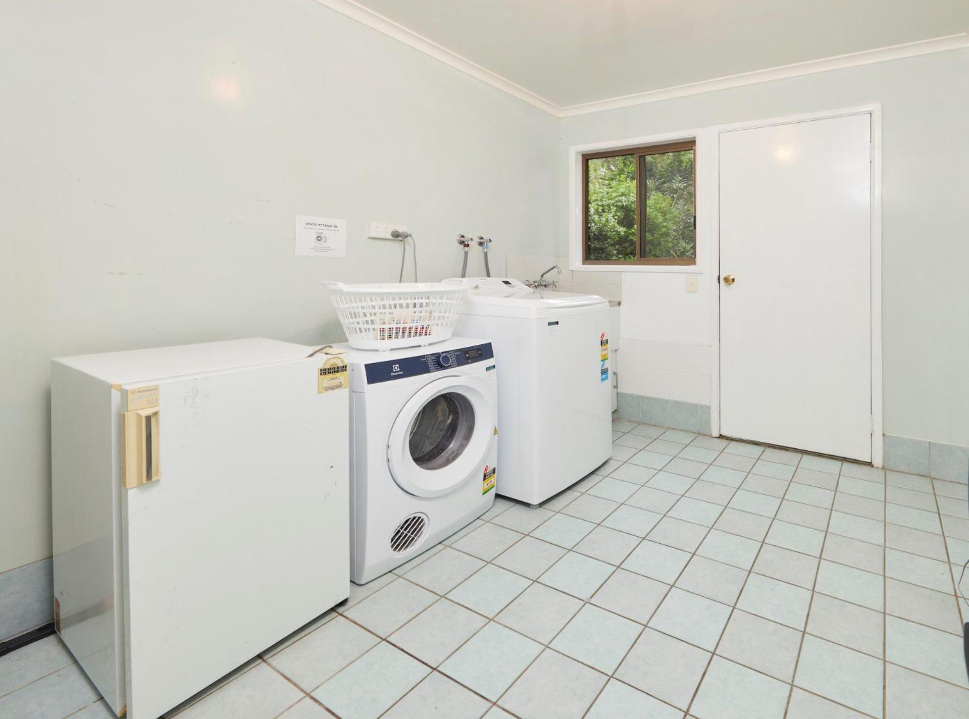 Straddie House