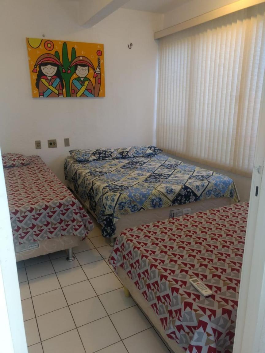 Ap por temporada com 2 quartos e uma suíte , excelente área de lazer, Praia do Futuro, condomínio Cartier-Fortaleza