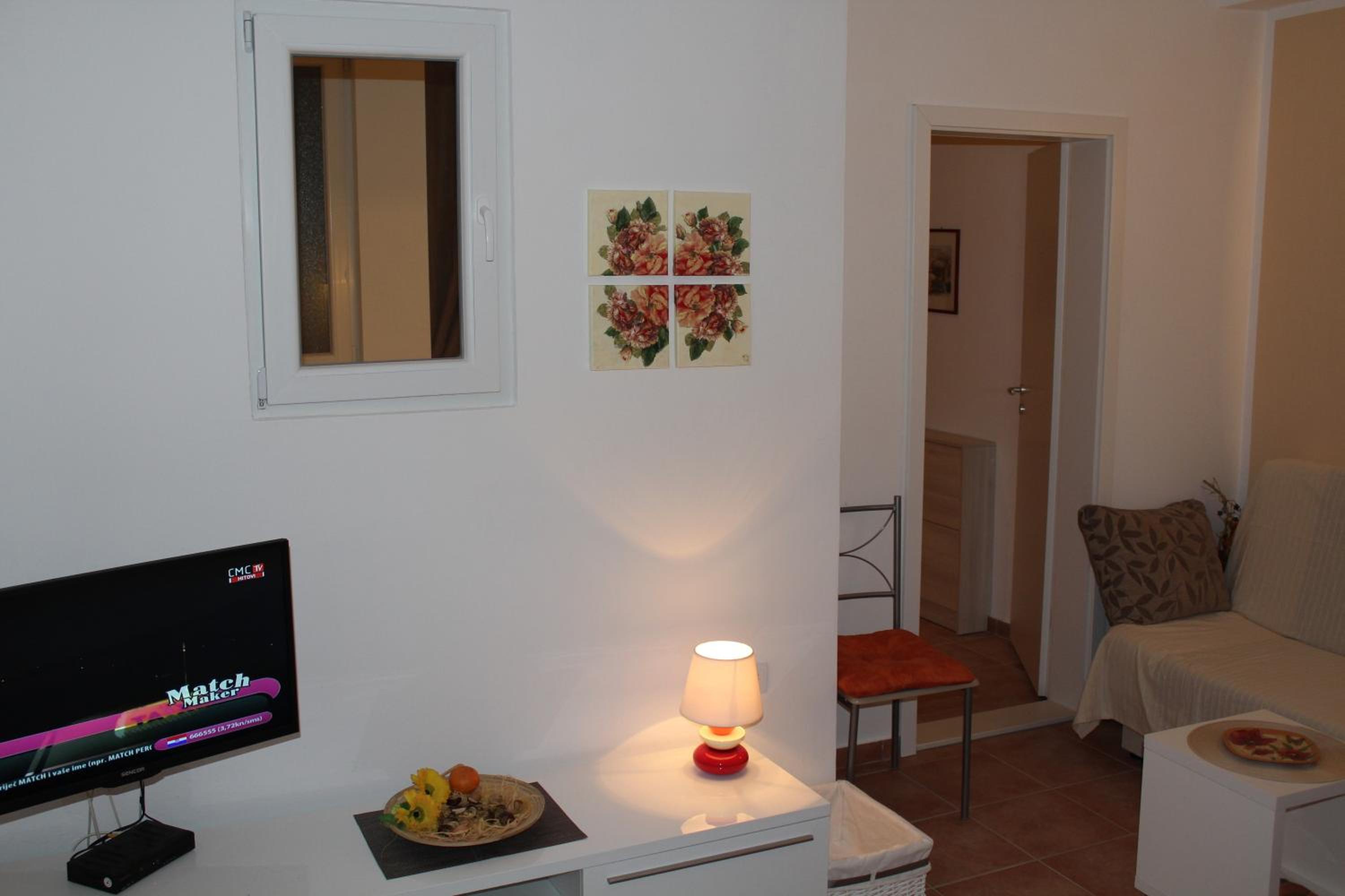 Apartments Madlena