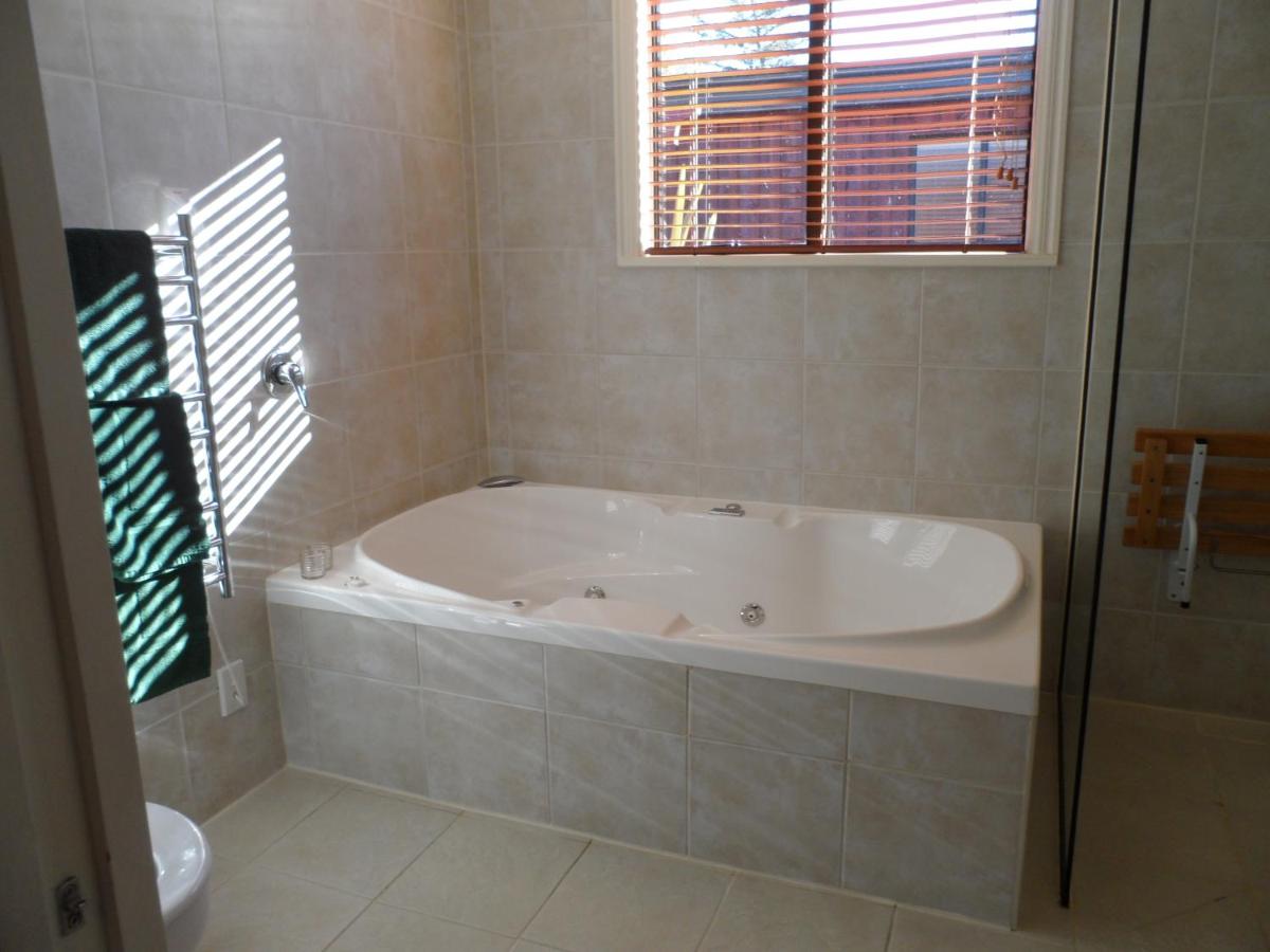 Jacuzzi