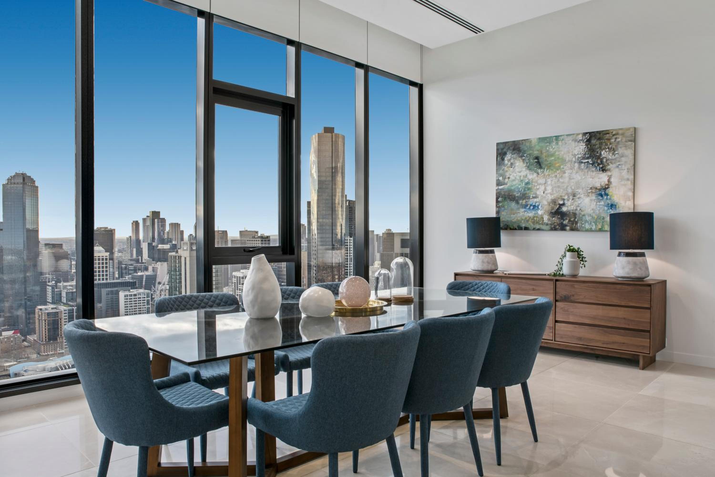 Melbourne City Apartments Panoramic Skyview Penthouse - Image 5