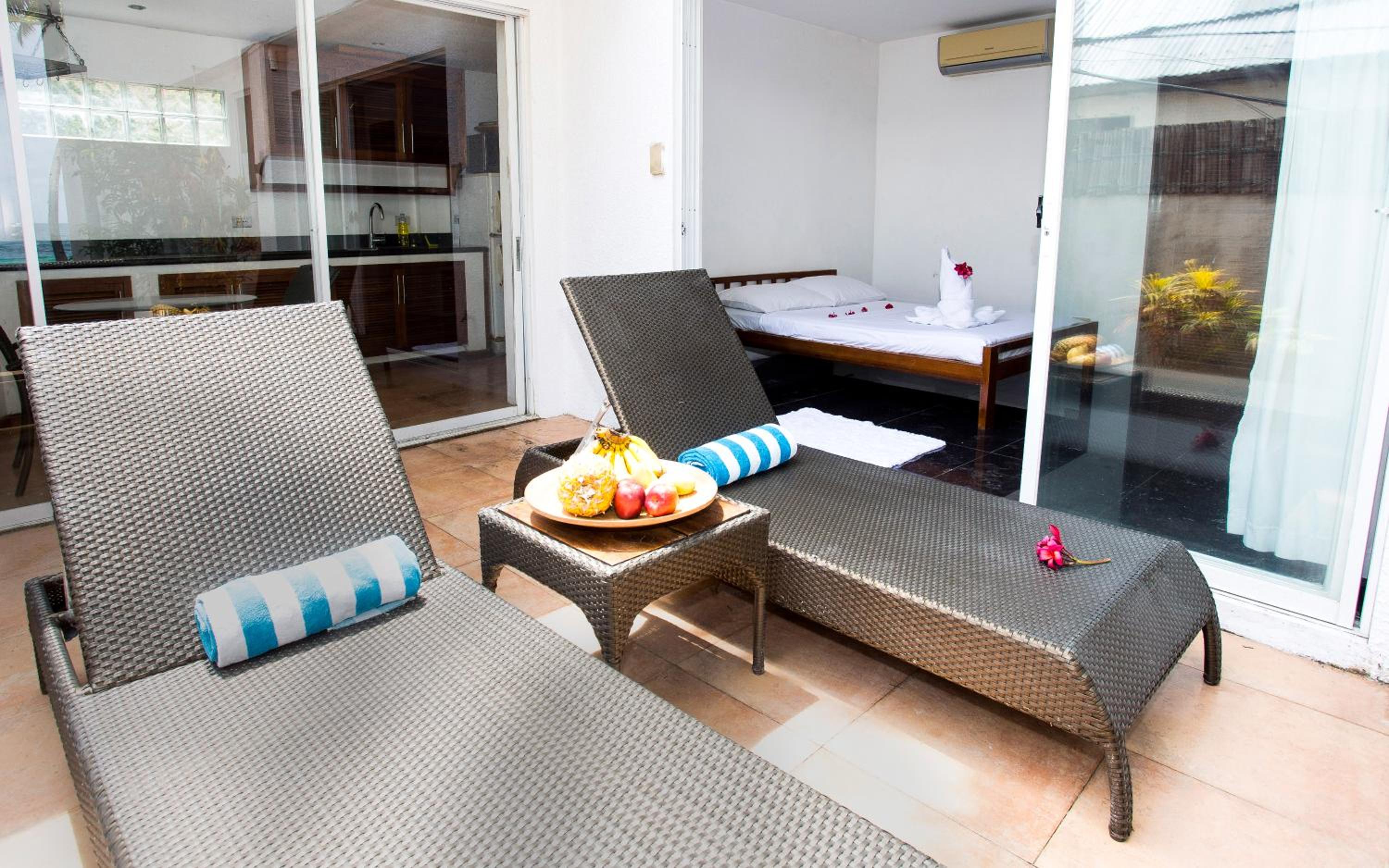 Mabuhay Beach House, Boracay - 12