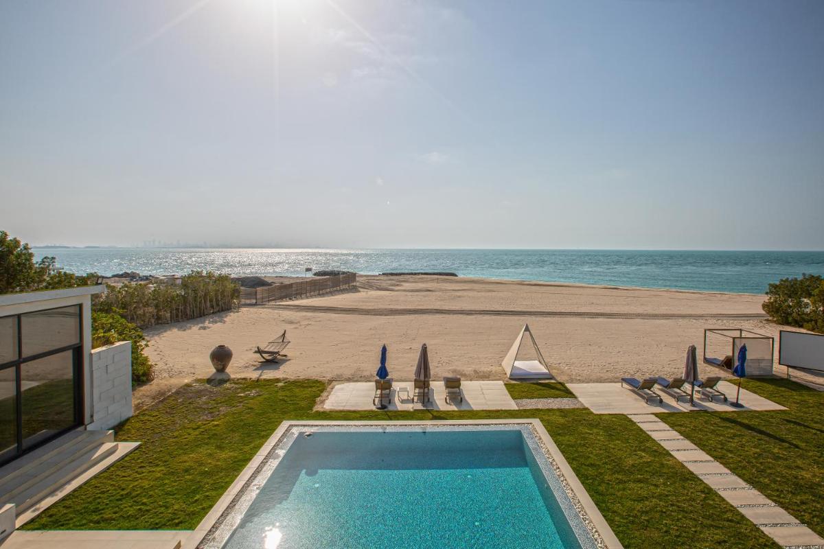 Paradise Nurai Villa - 6 Bedrooms