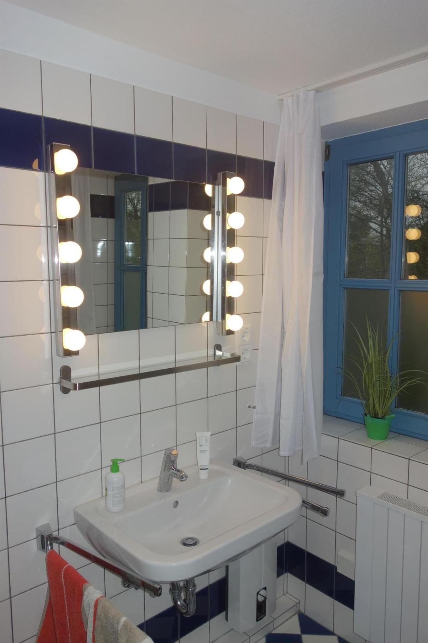 Meerzeit en Sankt Peter-Ording — bathroom