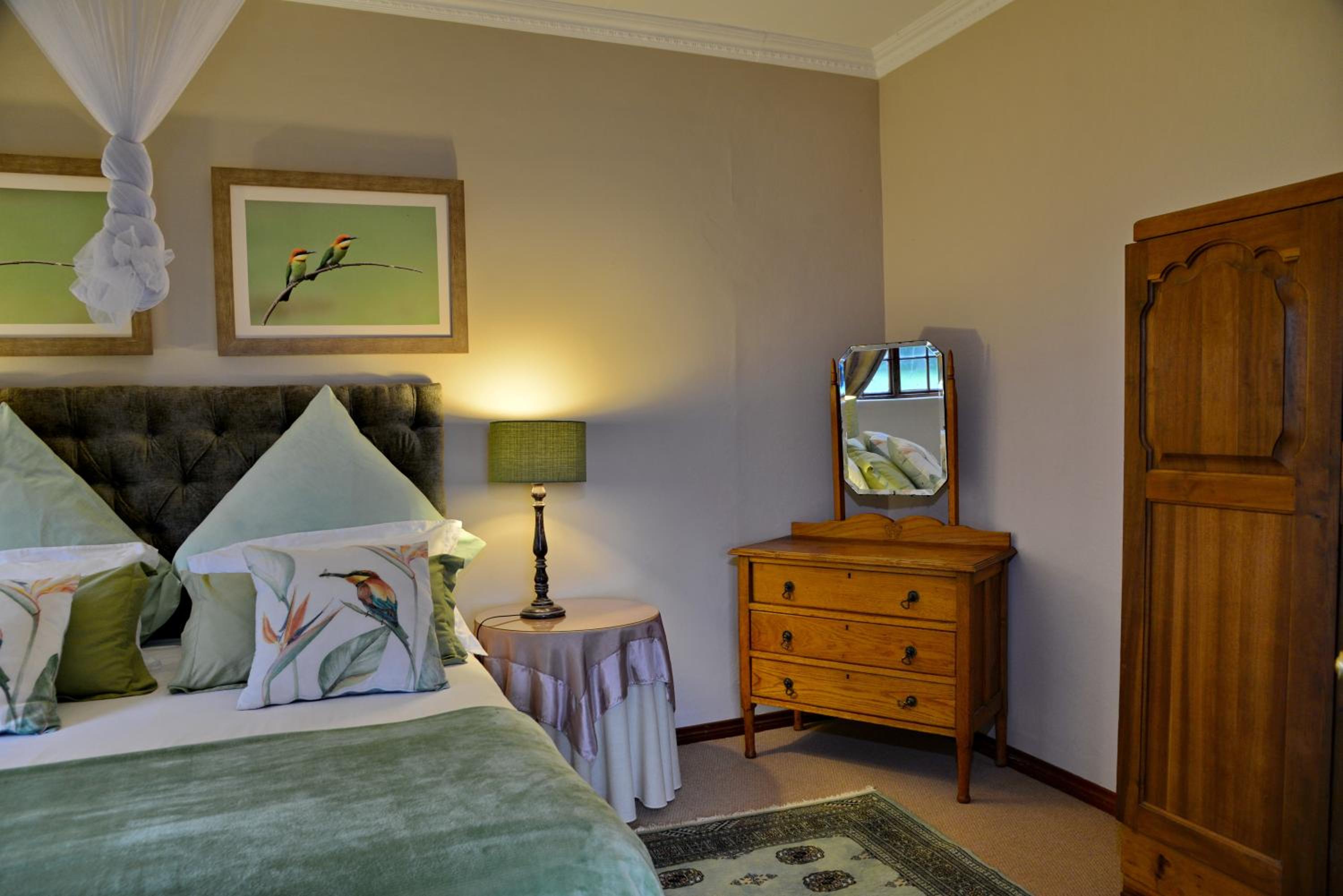 Owls Loft Guest House