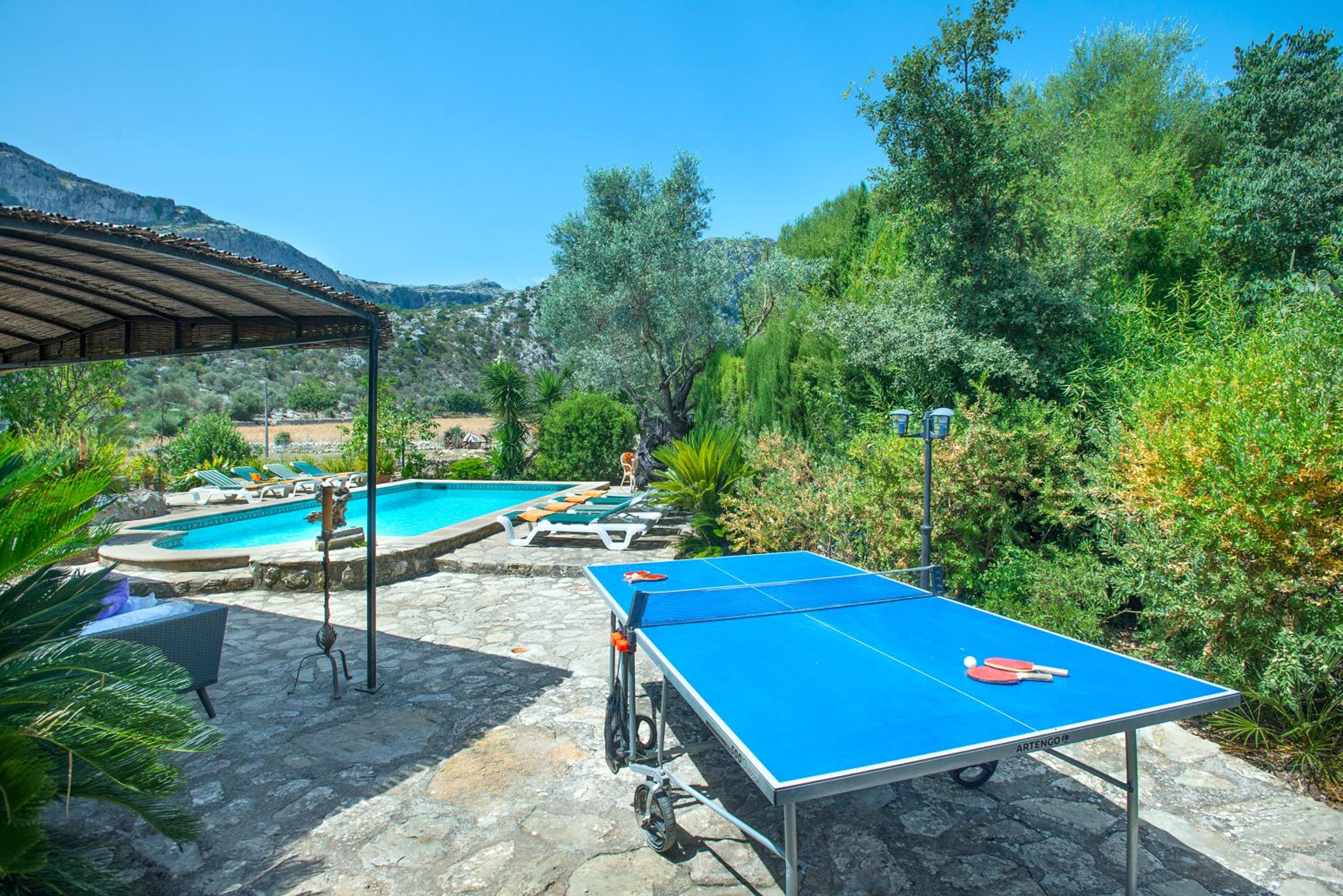 Owl Booking Villa Rafals - Wonder in the Midst of Nature view 2