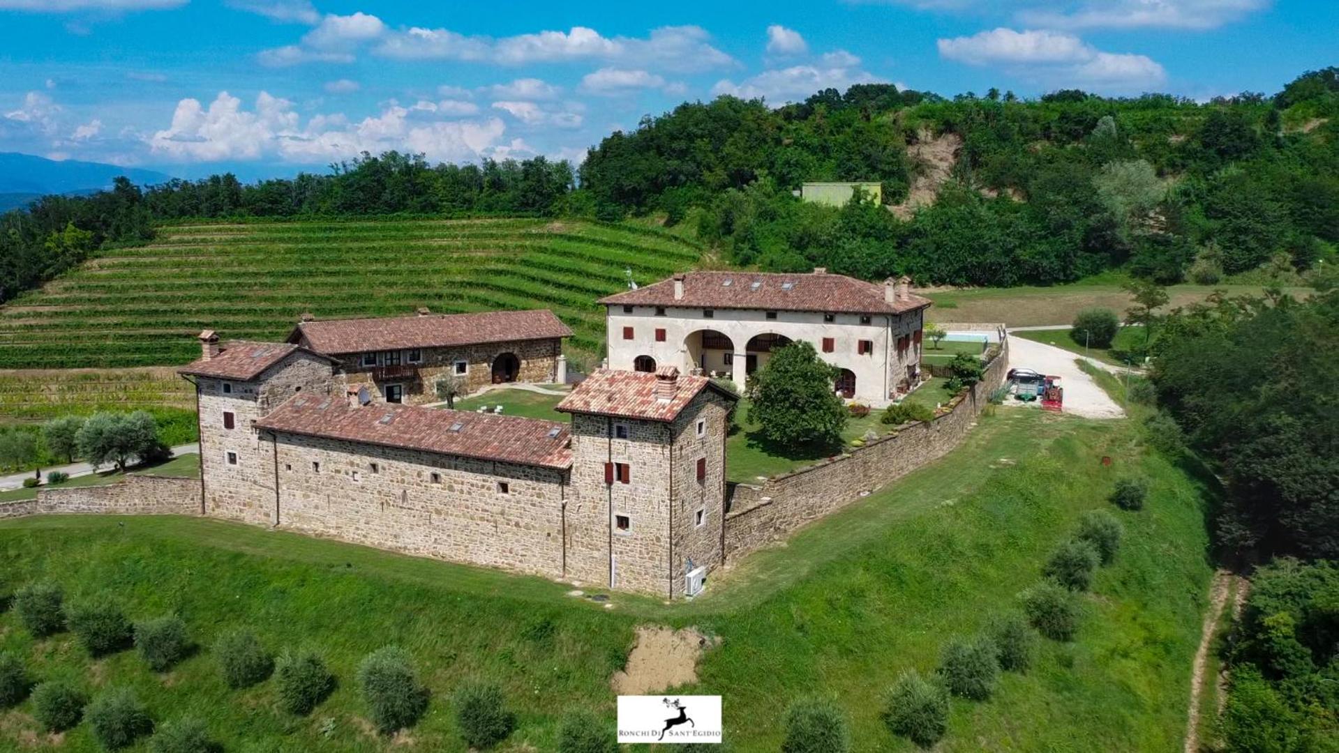 Agriturismo Ronchi Di Sant'Egidio view 2