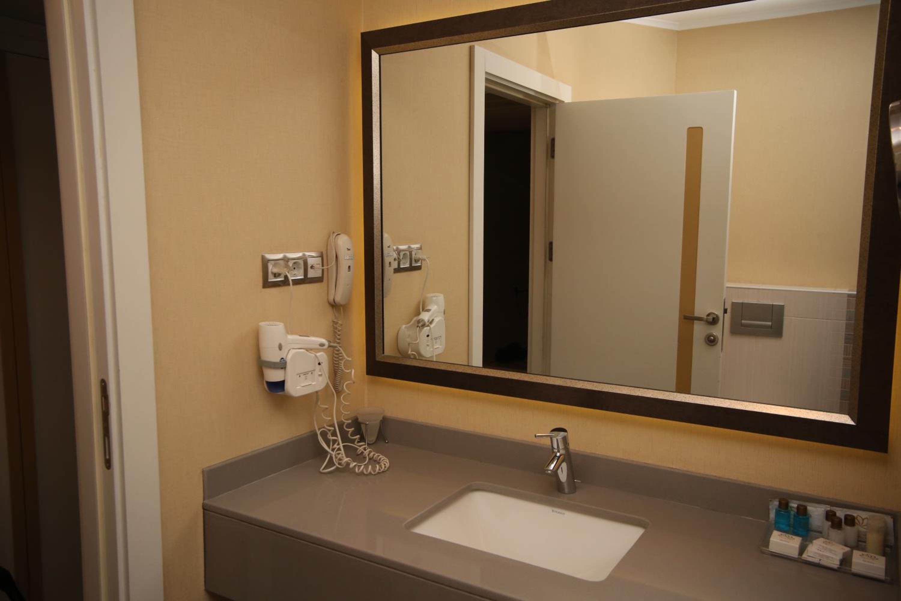 Grand Nora Otel - Image 32