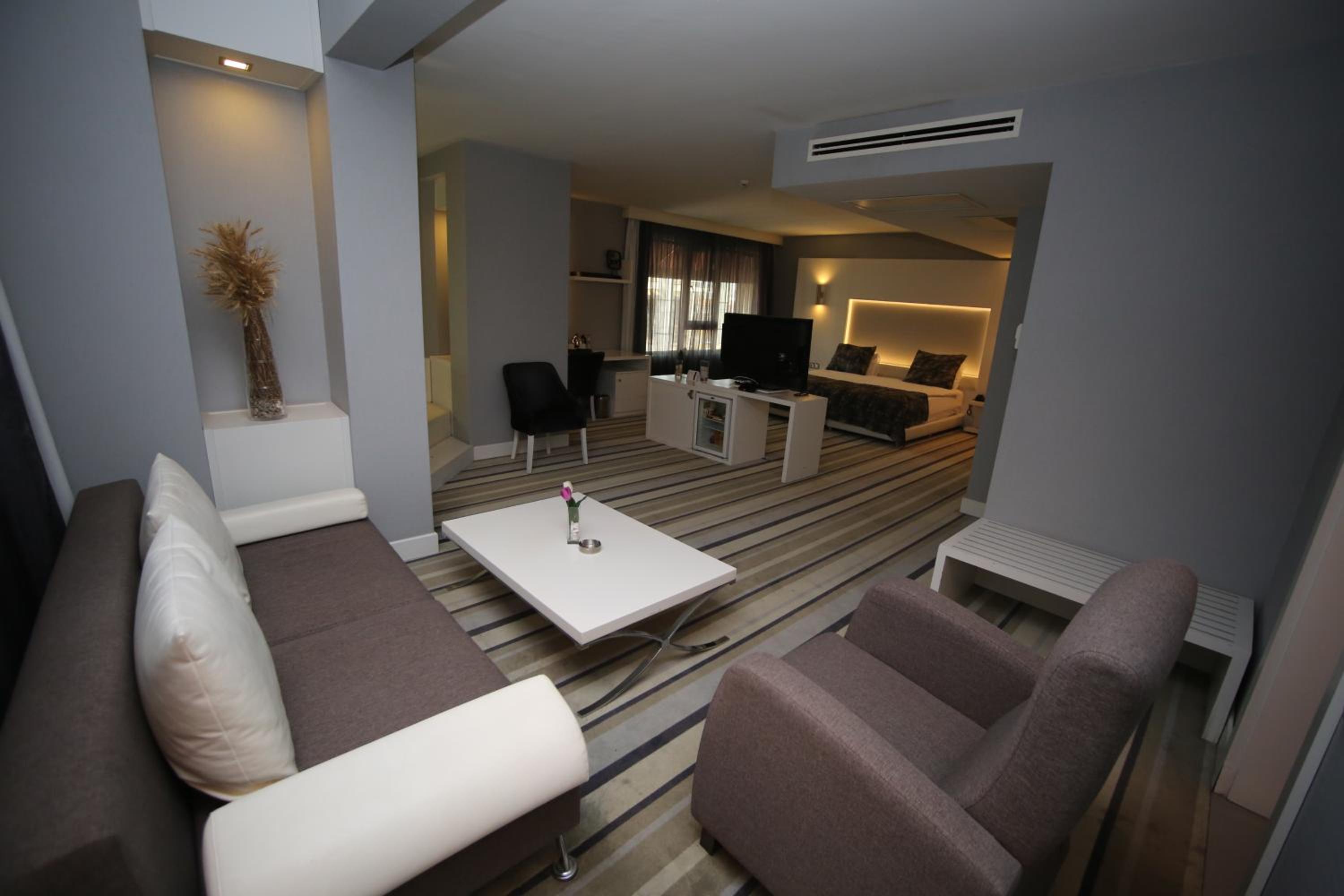 Grand Nora Otel - Image 20