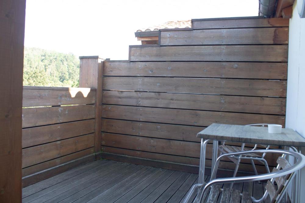 Balcony & Terrace