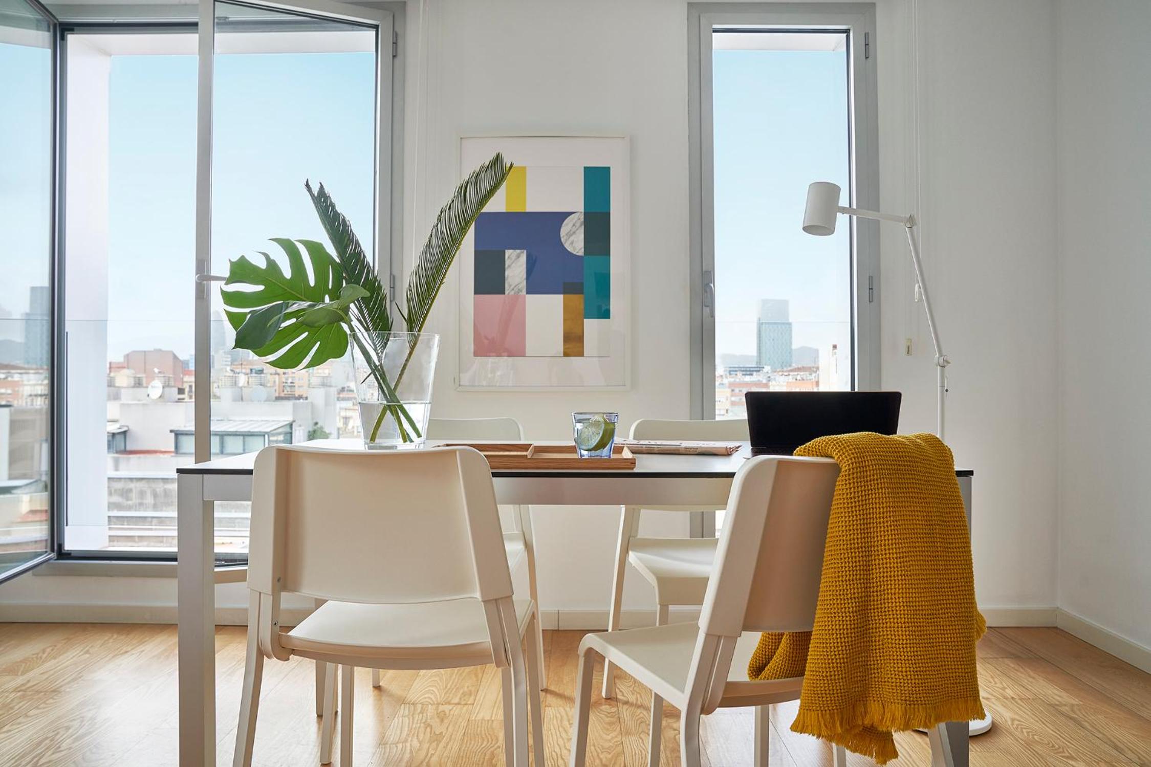 Lugaris Beach Apartments