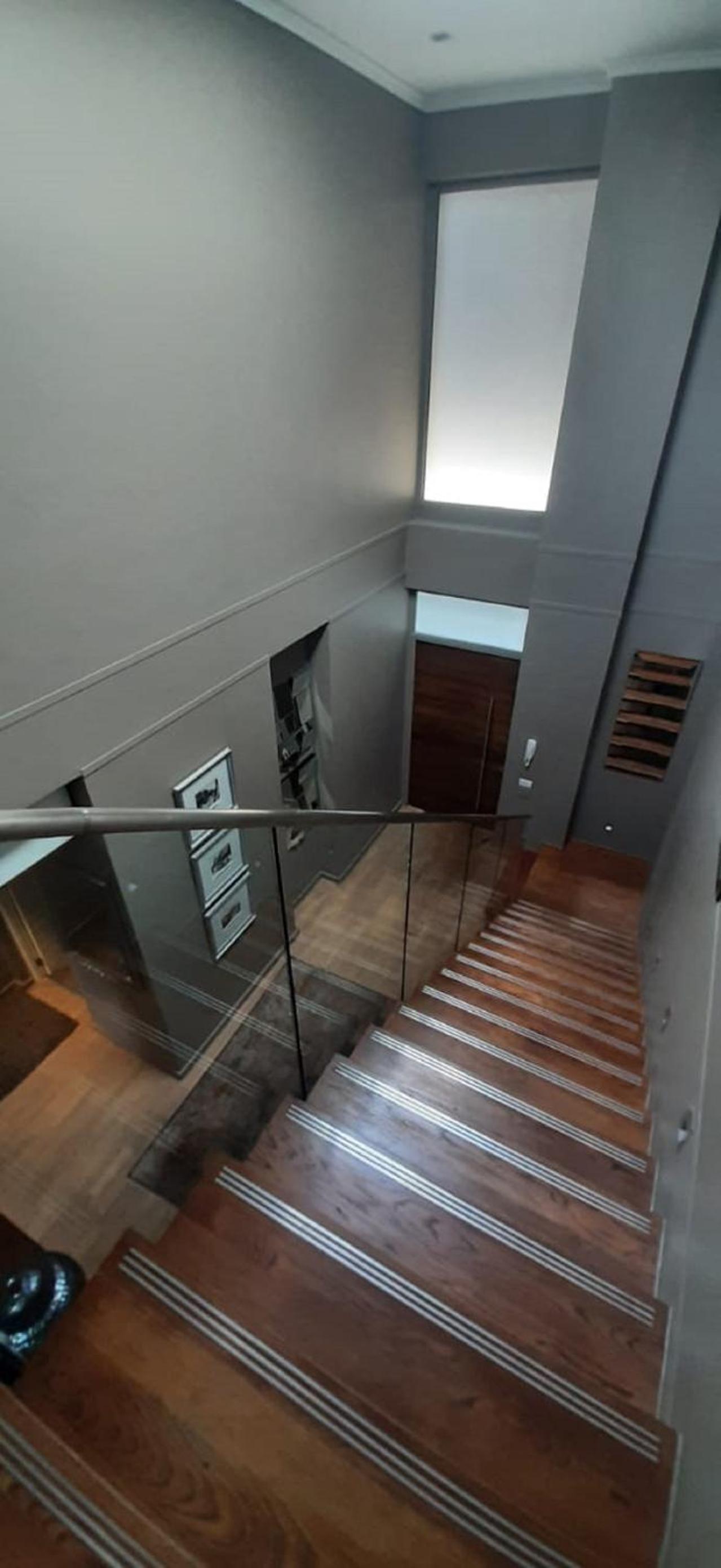 Photo 173 sur 199 de The Residences at Crystal Towers