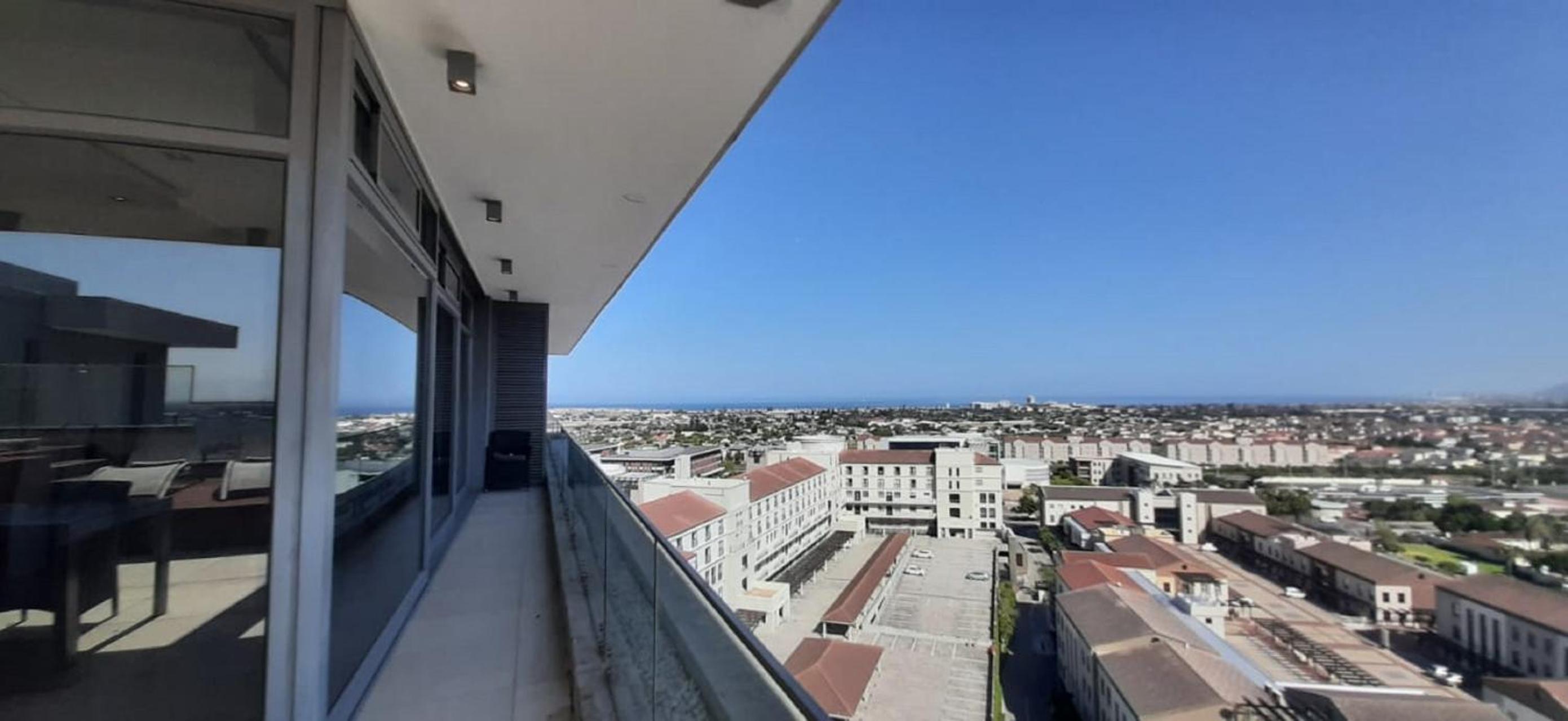 Photo 68 sur 199 de The Residences at Crystal Towers