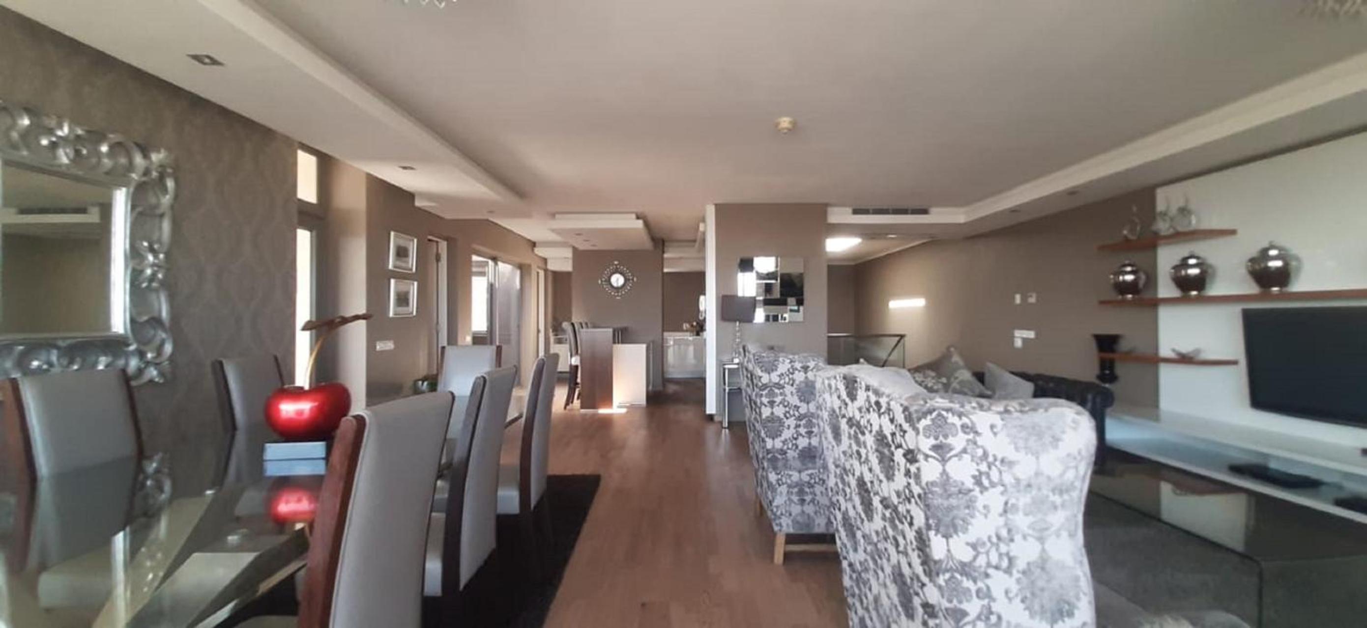 Photo 183 sur 199 de The Residences at Crystal Towers