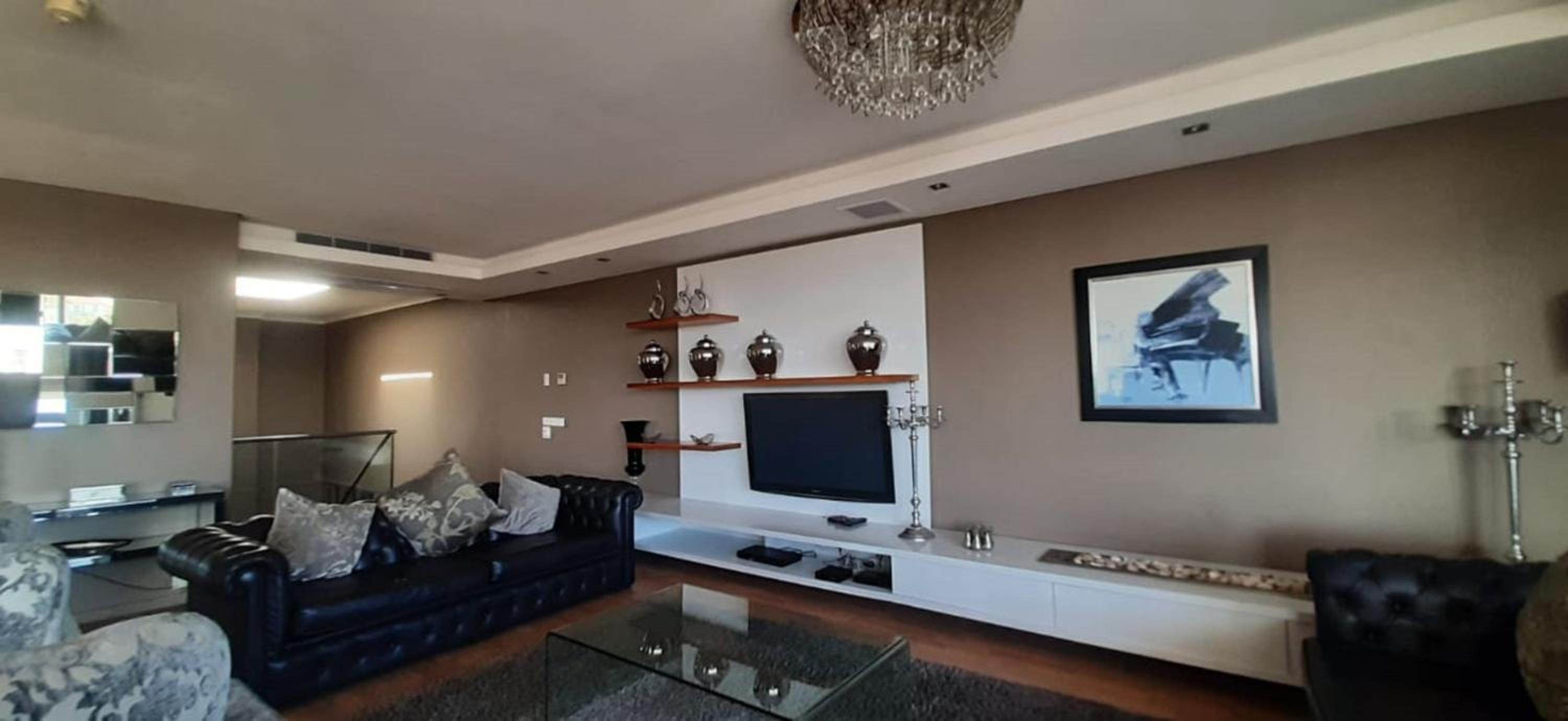 Photo 172 sur 199 de The Residences at Crystal Towers