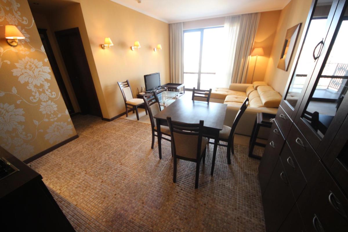Menada Apartments in Royal Beach