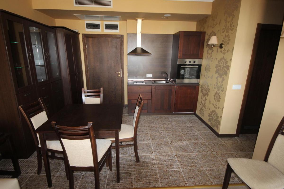 Menada Apartments in Royal Beach