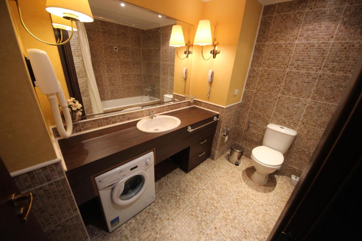 Menada Apartments in Royal Beach