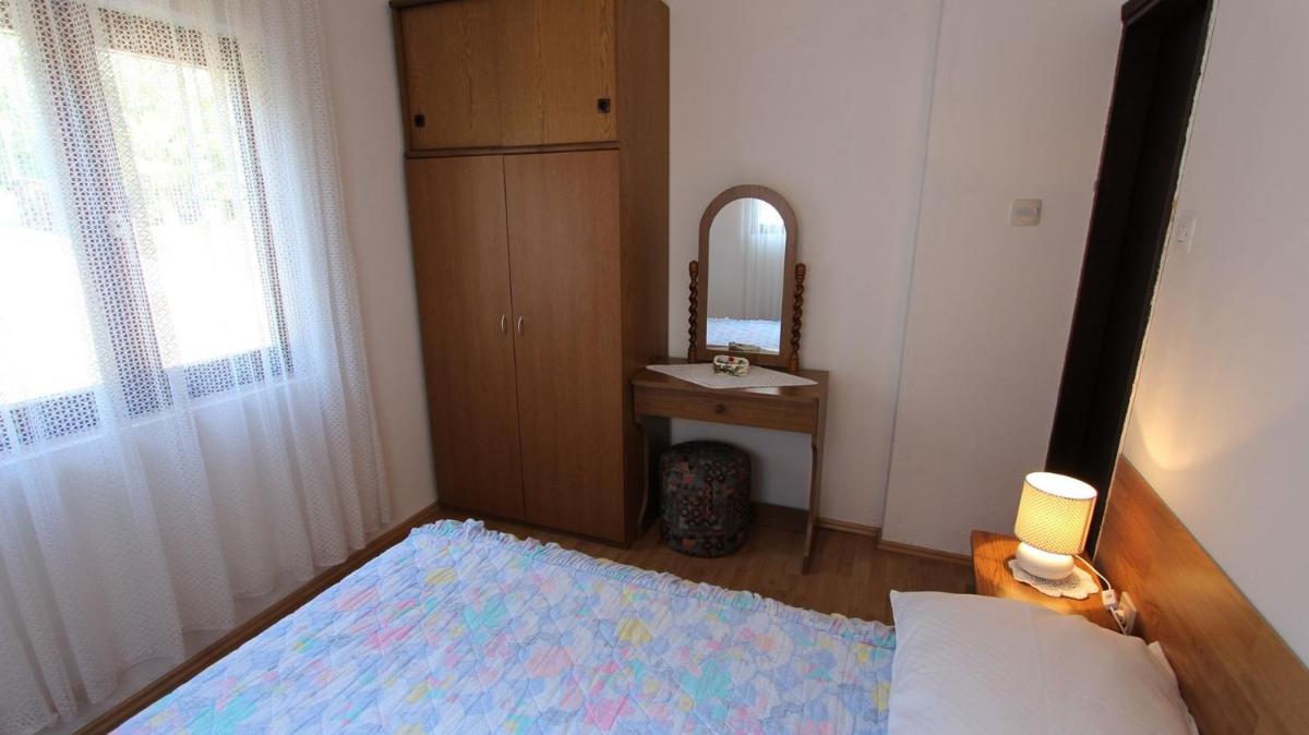 Photo 24