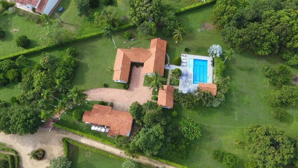 Acogedora Casa Finca con Jacuzzi 5Habs 18Personas RSH