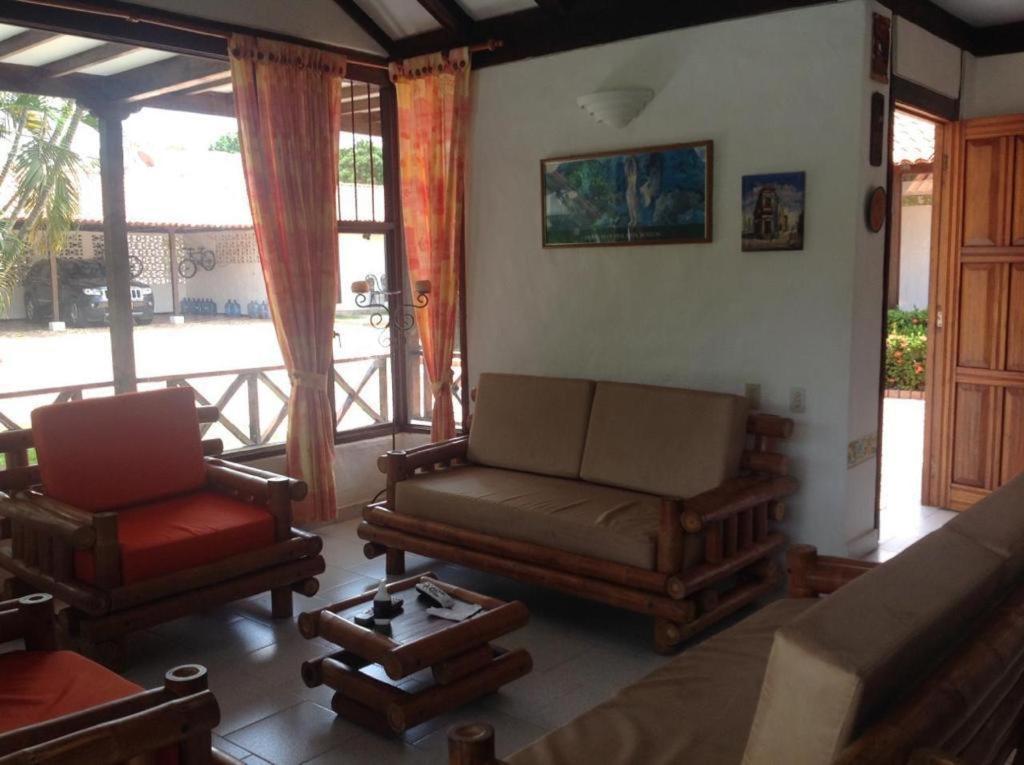 Acogedora Casa Finca con Jacuzzi 5Habs 18Personas RSH
