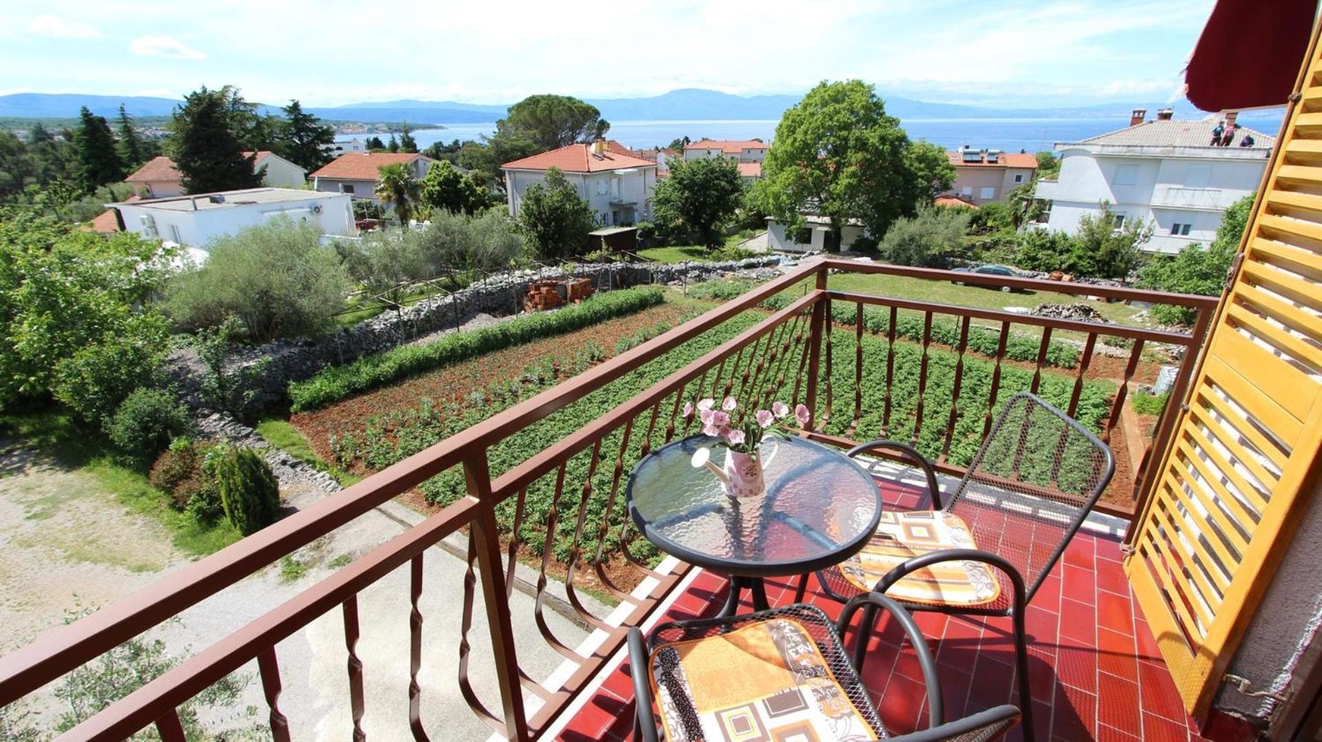 Apartments and Rooms Jelka view 3