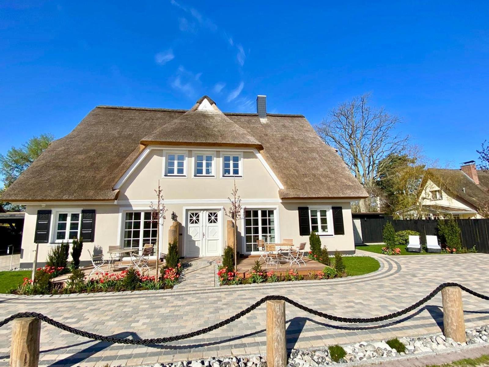 Traumhaus unter Reet Zingst Deluxe