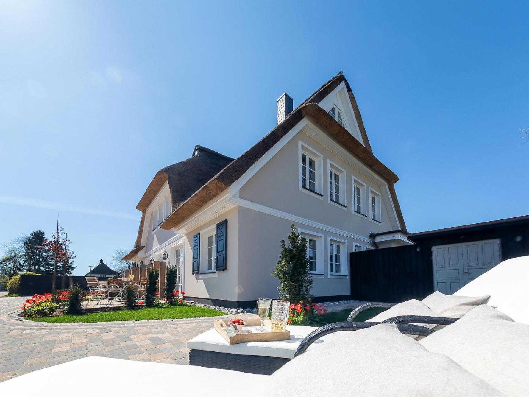 Traumhaus unter Reet Zingst Deluxe
