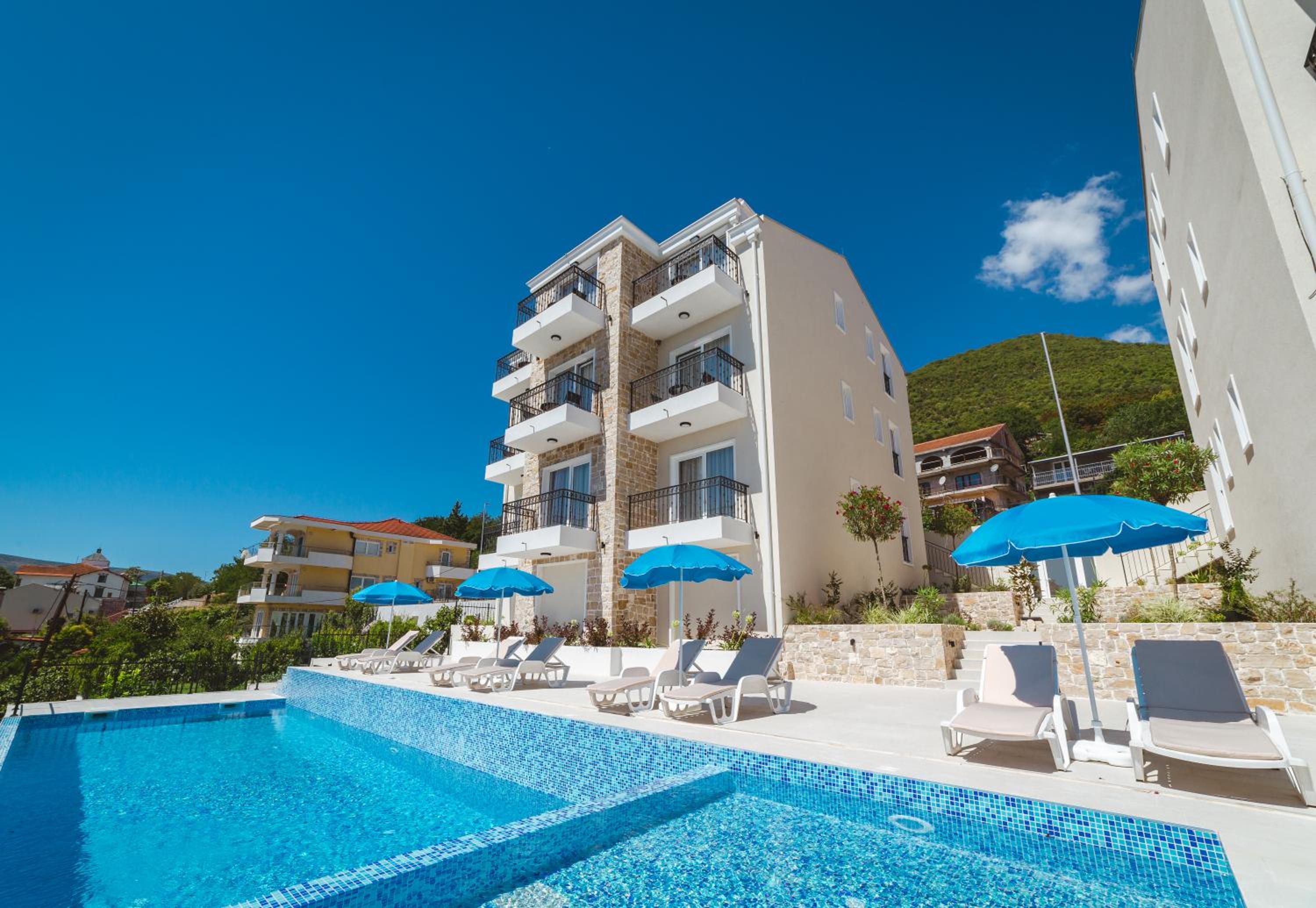 Villas Valentina photo 2