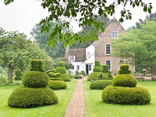 Huntingdon Vacations - The Thorpe Guesthouse - Property Image 4
