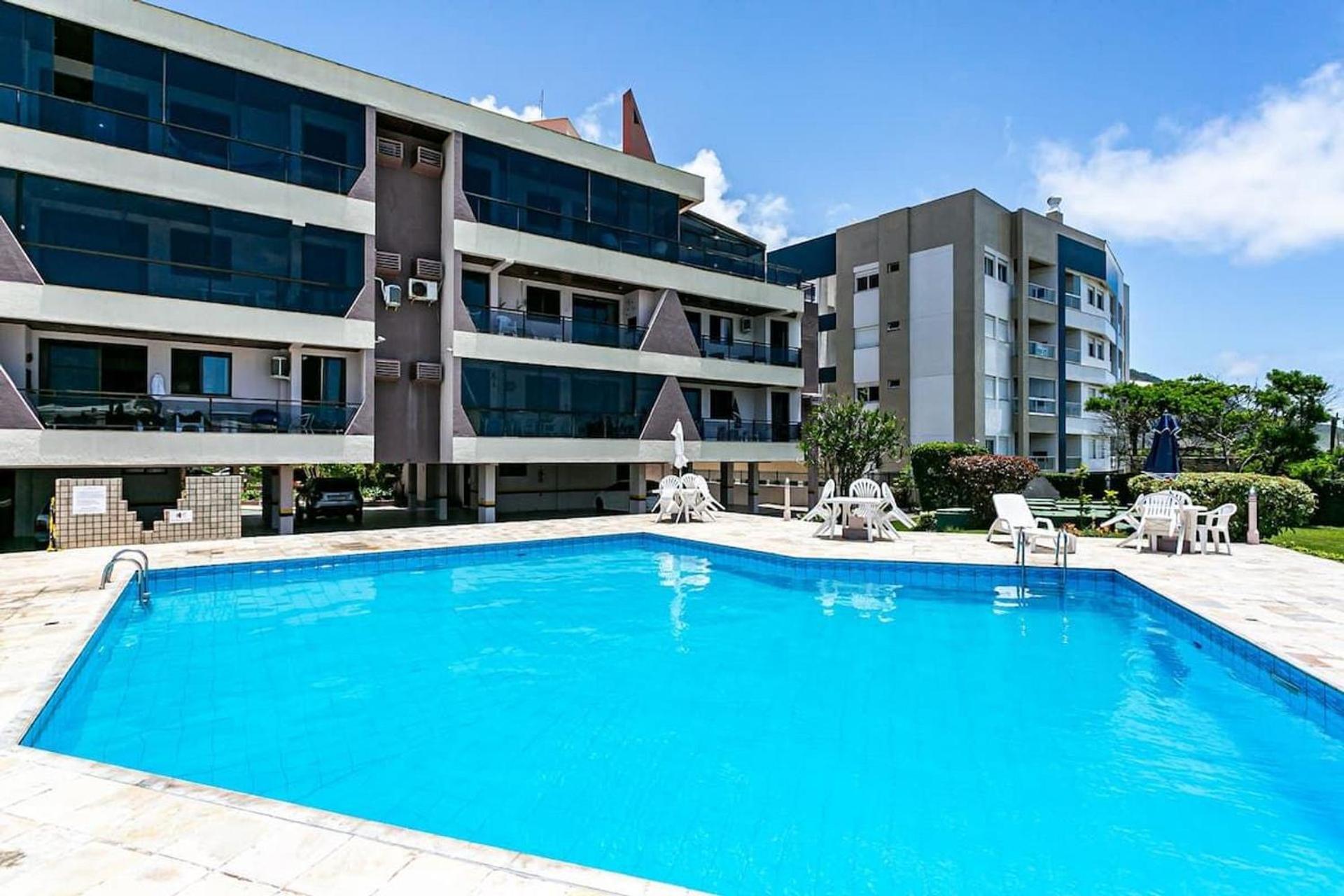 Beira-Sea Condominium in Ingleses Norte - POR view 5