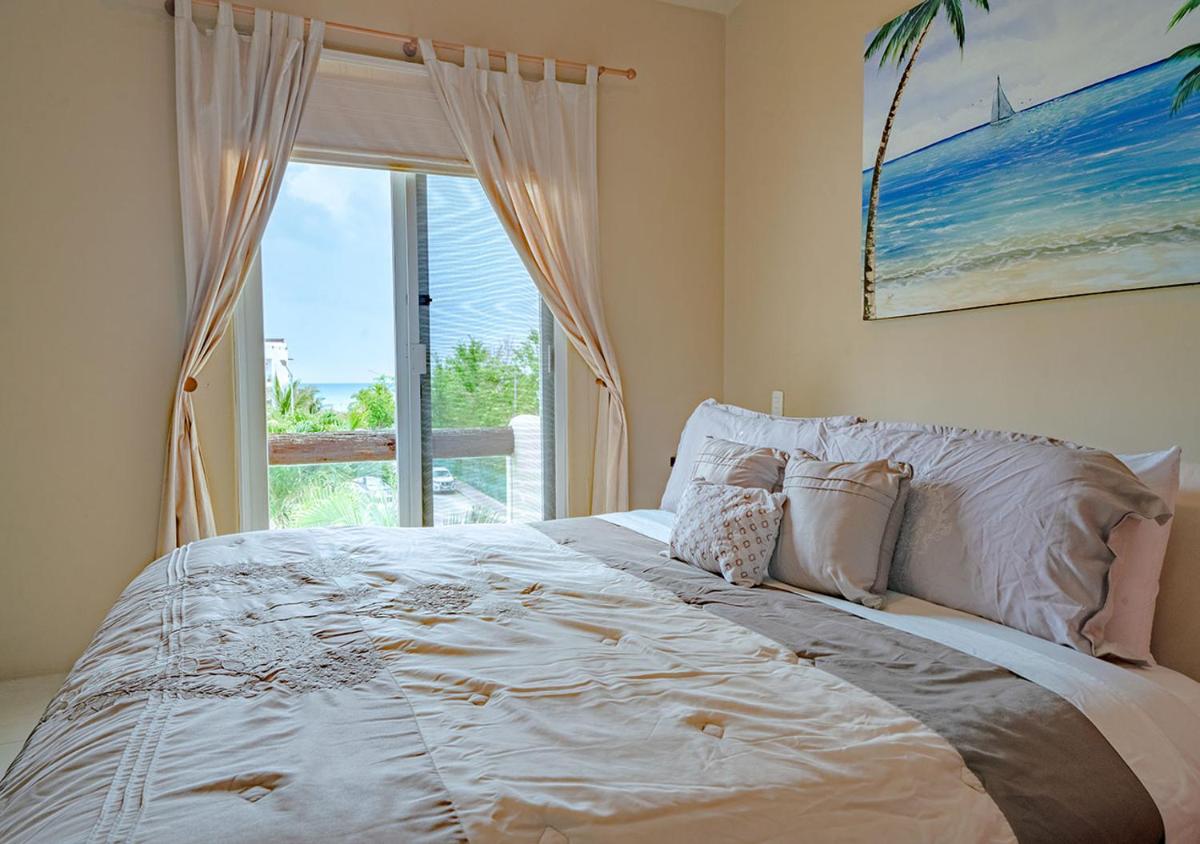 Condo Sol 6 - 3 Bedroom Condo Only 1 Block from Coco Beach - At Luna Maya Condos view 3