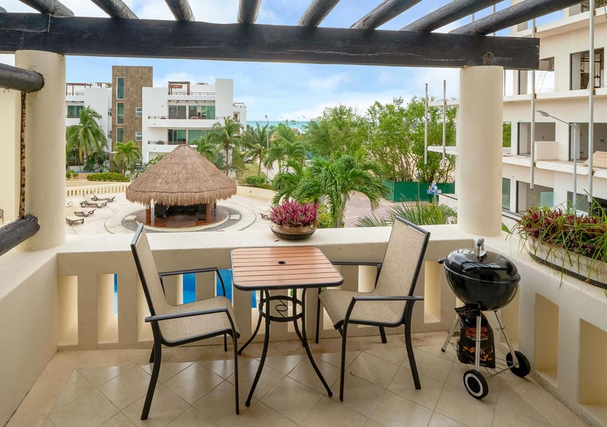 Condo Sol 6 - 3 Bedroom Condo Only 1 Block from Coco Beach - At Luna Maya Condos view 2