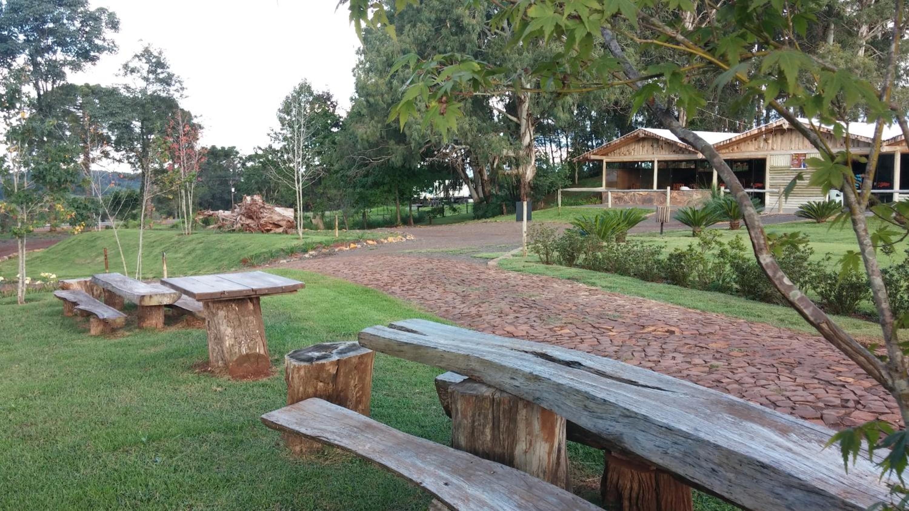 Hotel e Camping Espaço Verde Pousada